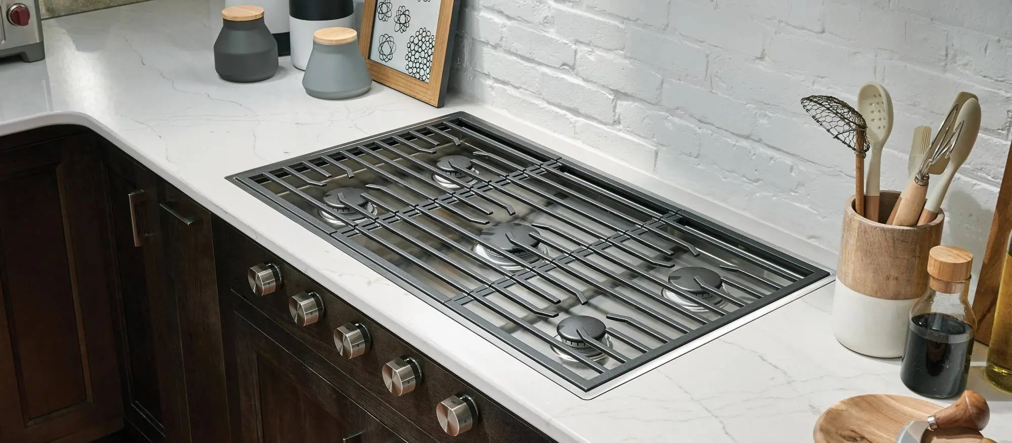 CG365C/S Wolf 36 Inch Contemporary Gas Cooktop - Stainless Steel-2