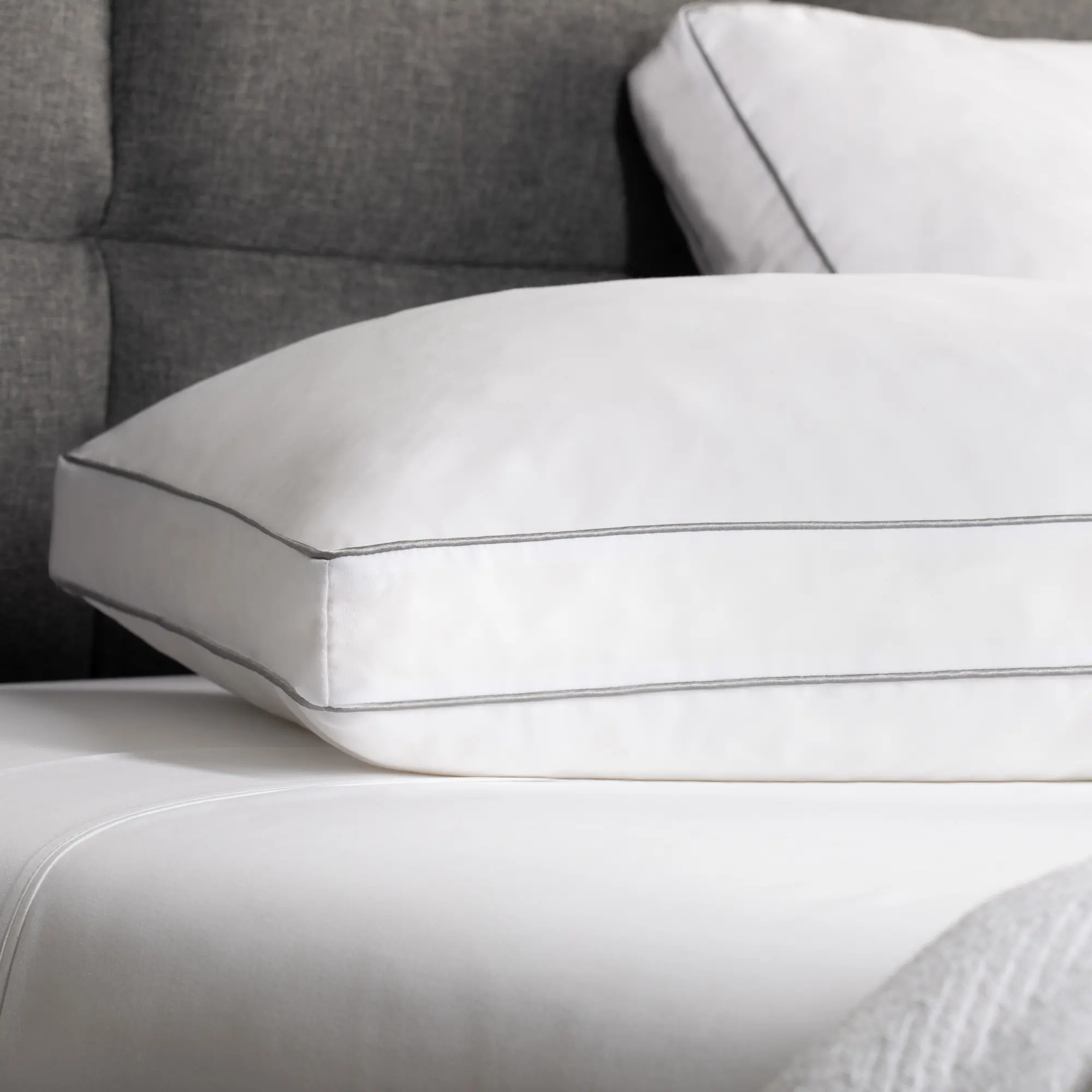 Queen Shredded Memory Foam Bed Pillow - (2 Pack) Weekender-2