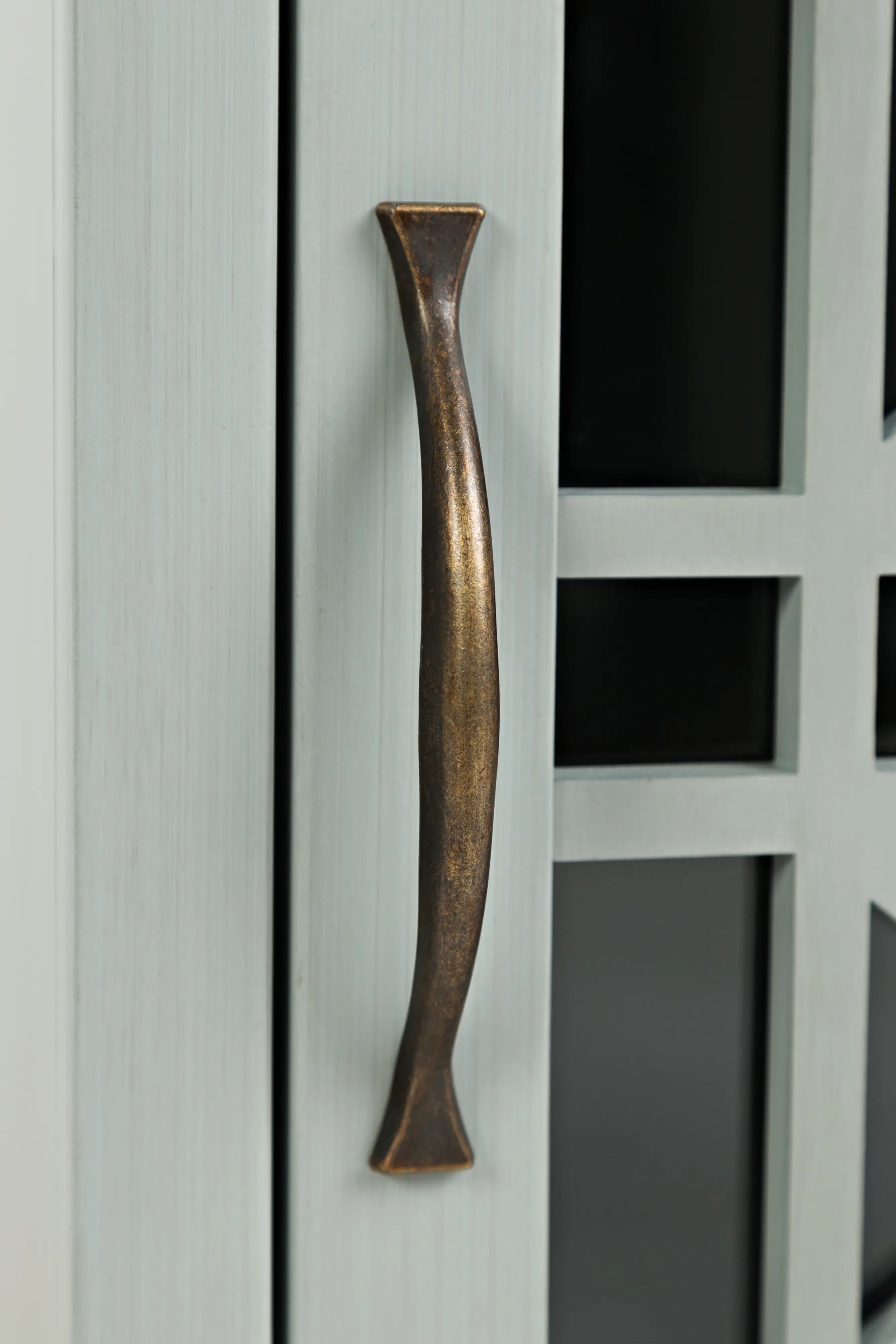 Craftsman Gray Chairside Table-5