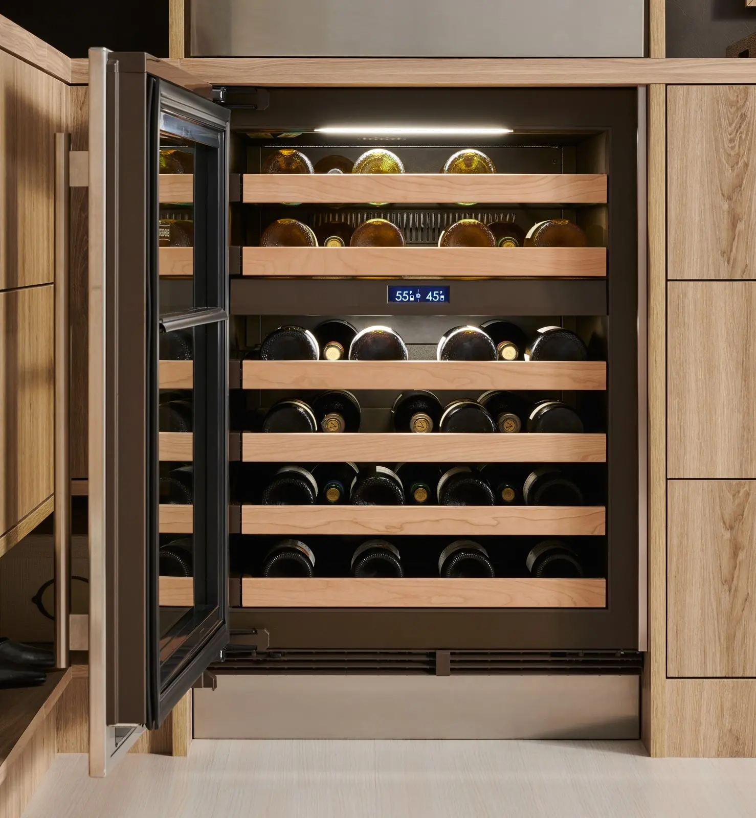 DEU2450WA/L Sub-Zero Under Counter Wine Cooler - Panel Ready, Left Hinge, High Altitude Glass-3