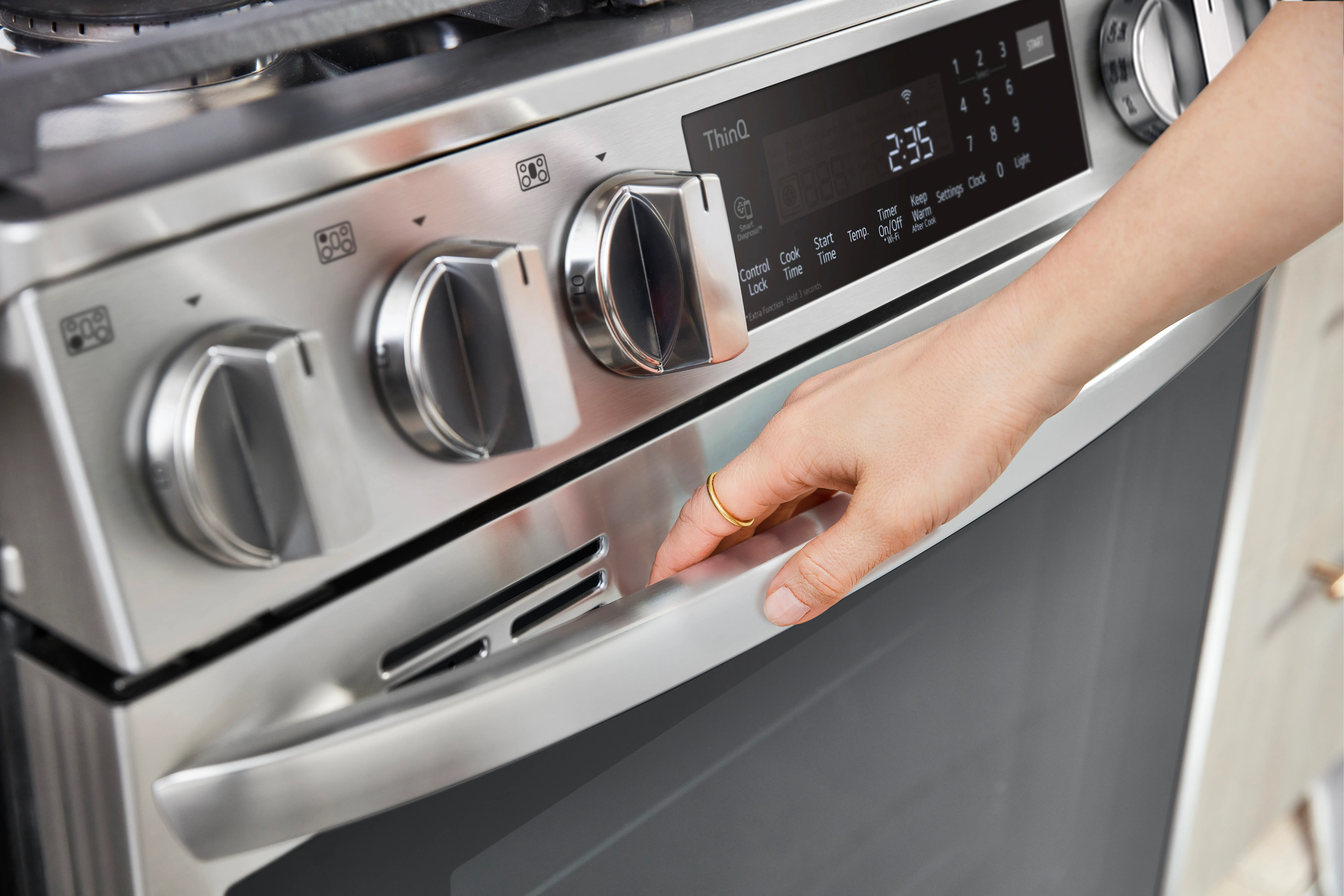 LSGL6335F LG 6.3 Cu Ft Single Oven Gas Range with InstaView - Stainless Steel-6