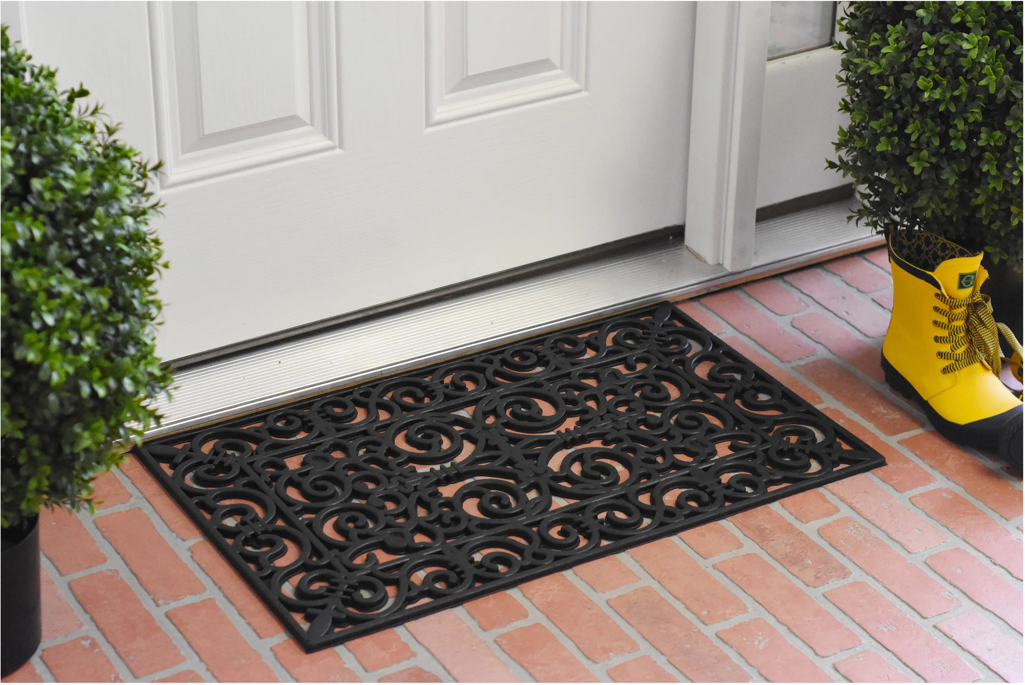 103631830 Gauntlet Rubber Doormat-2