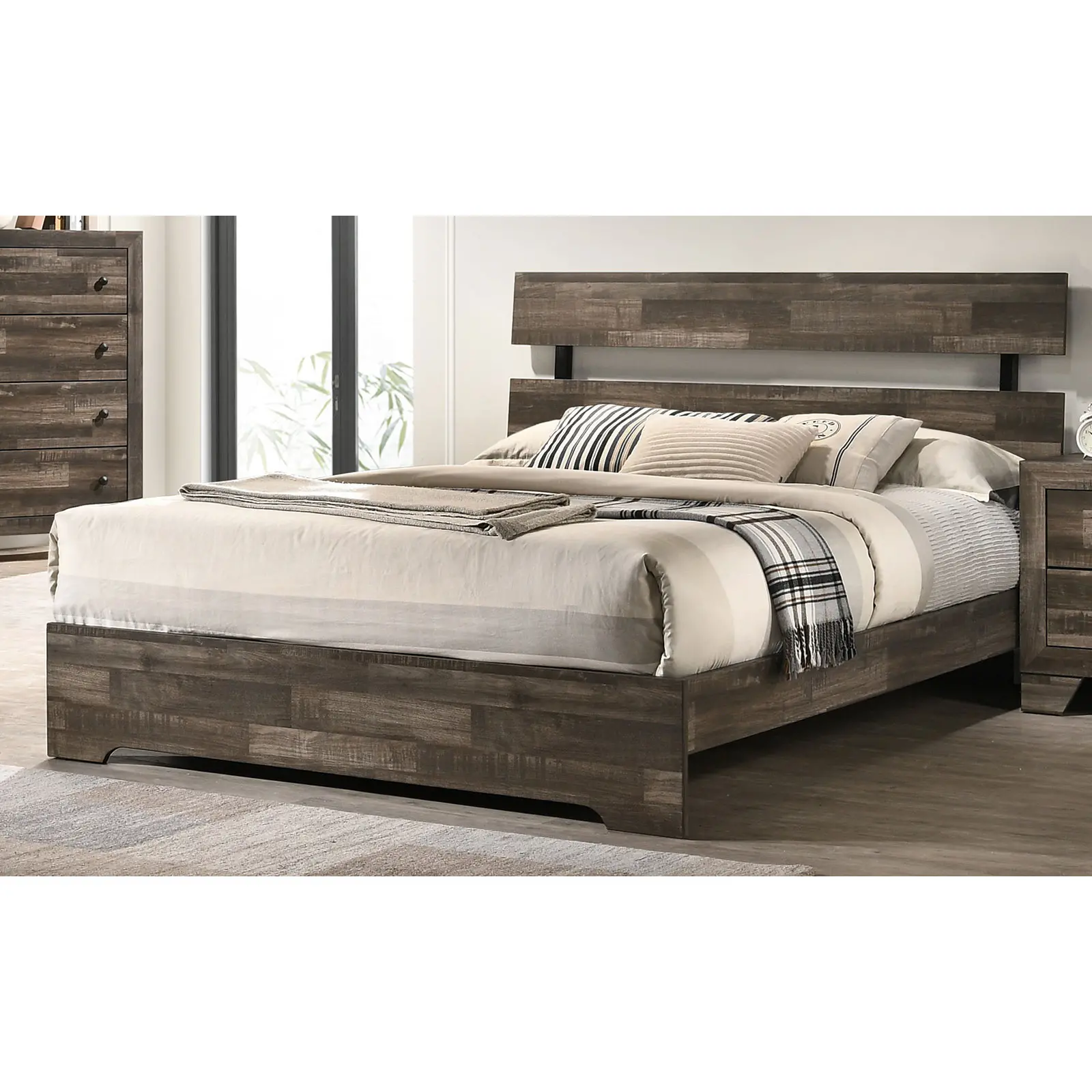 Alix Gray Queen Platform Bed-2