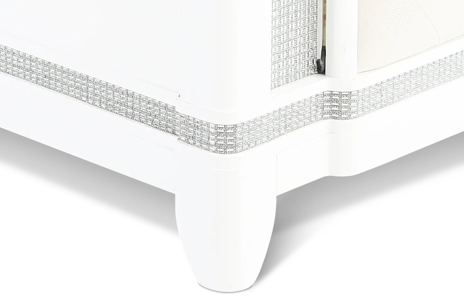 Celeste Sparkle White Queen Upholstered Bed-8
