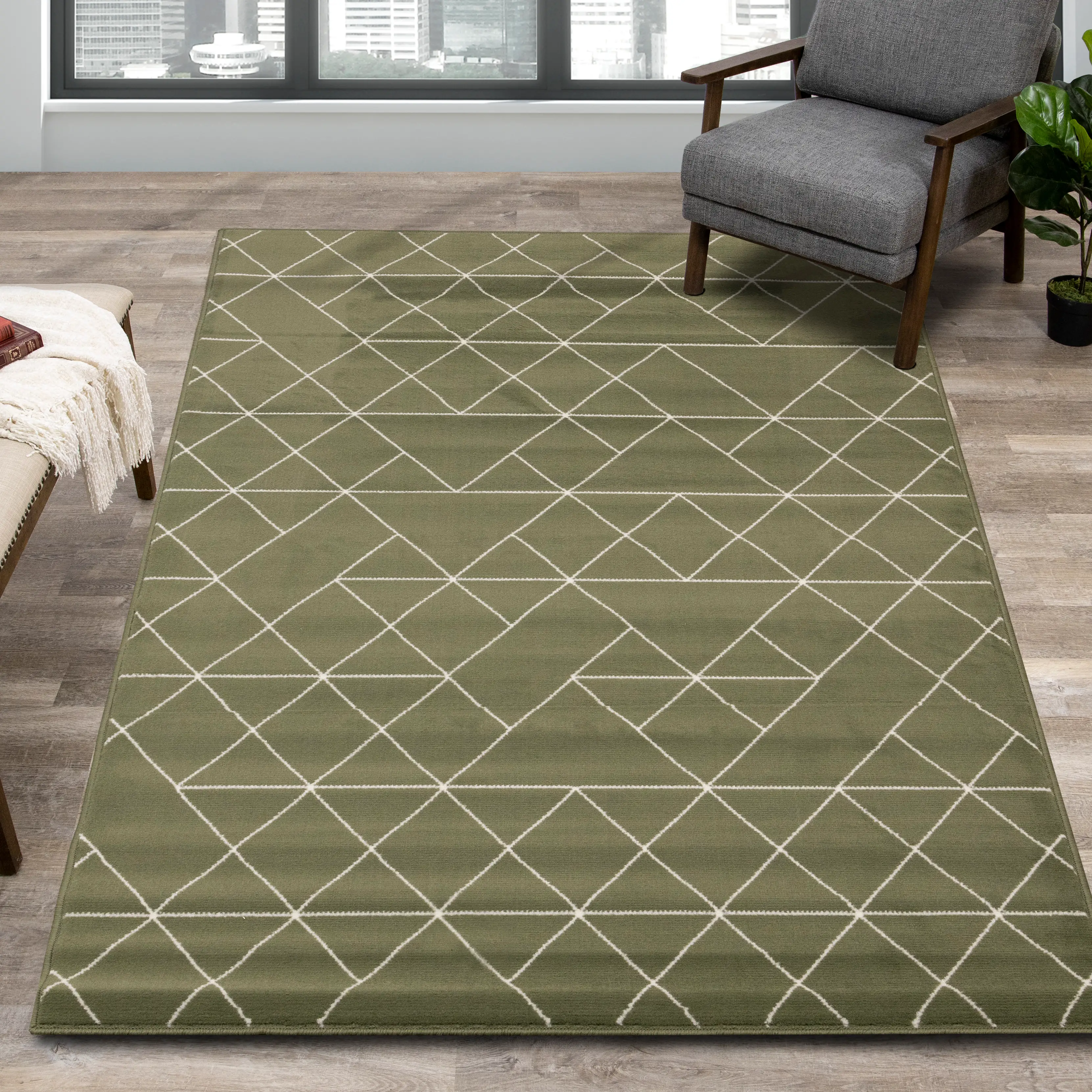 Faira Green Geometric 4 x 6 Area Rug-2
