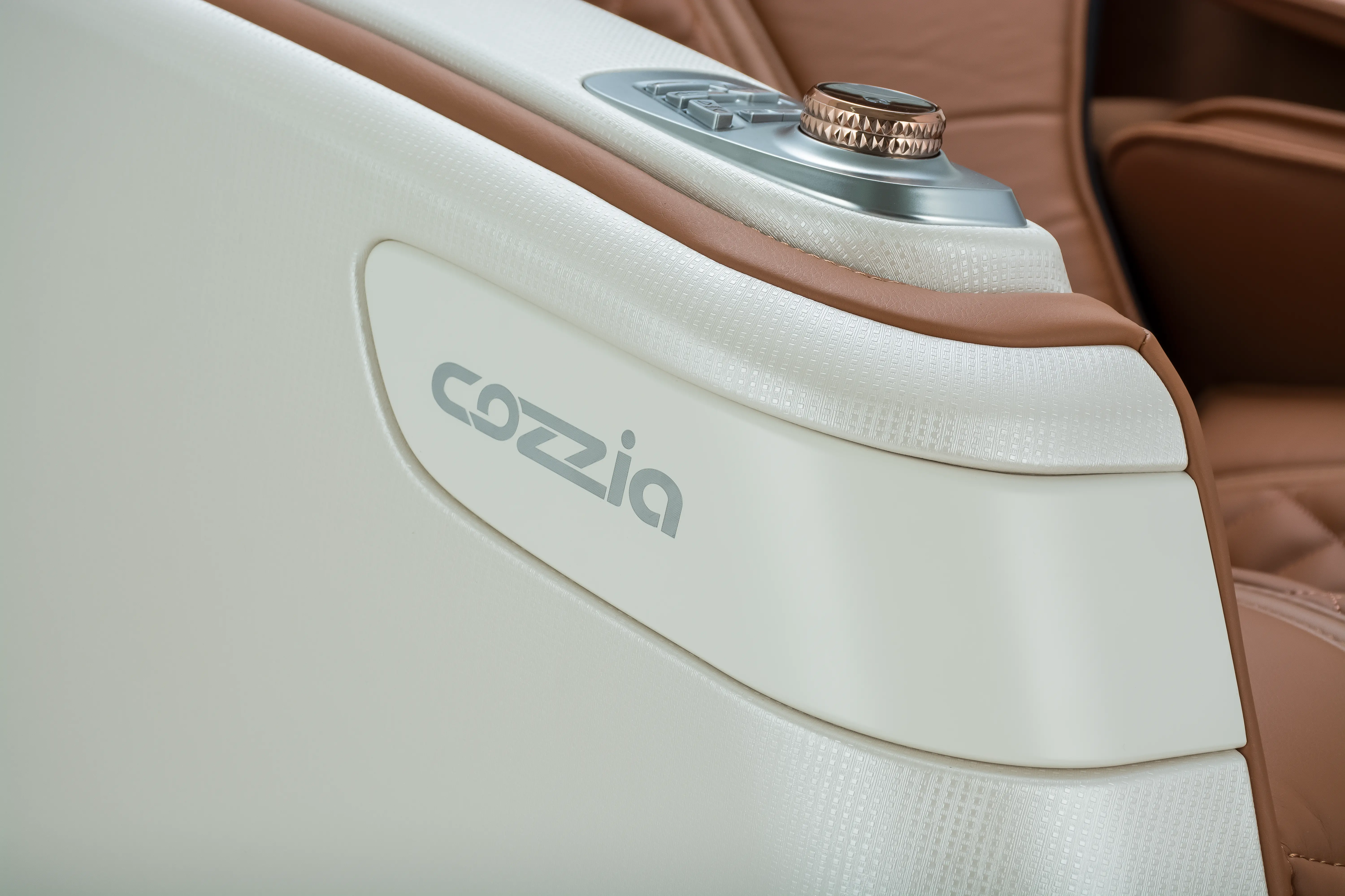 3PC/711V/MSG/CAP/PWH Cozzia Brown CZ-711 Qi SE Massage Chair-6