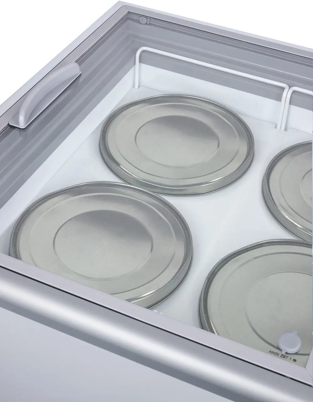 Summit Commercial 17 Cu.Ft. Chest Freezer - White with Glass Lid-6