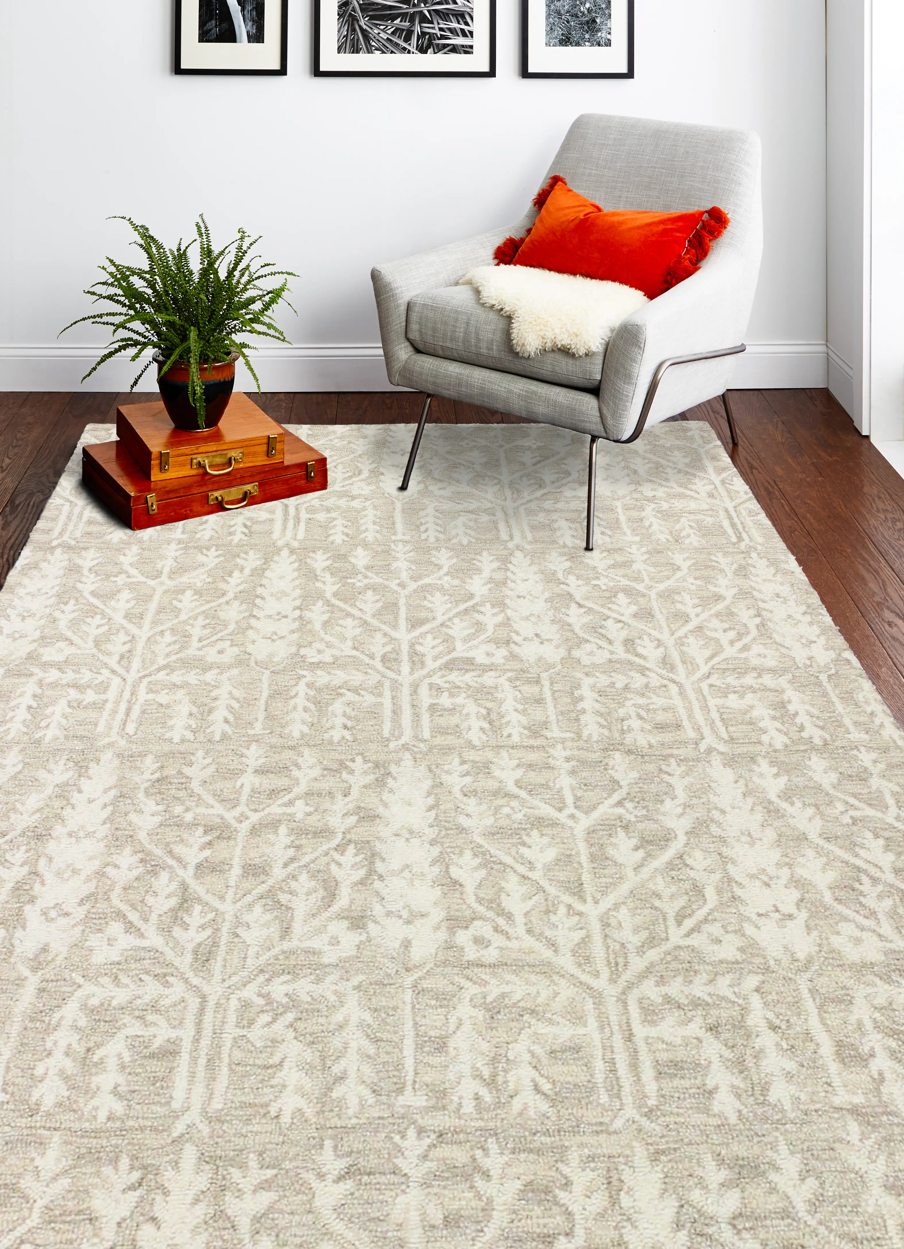 R131-BE-4X6-AL133 Valencia Novalee 4 x 6 Beige Wool Hand Tufted Area Rug-2