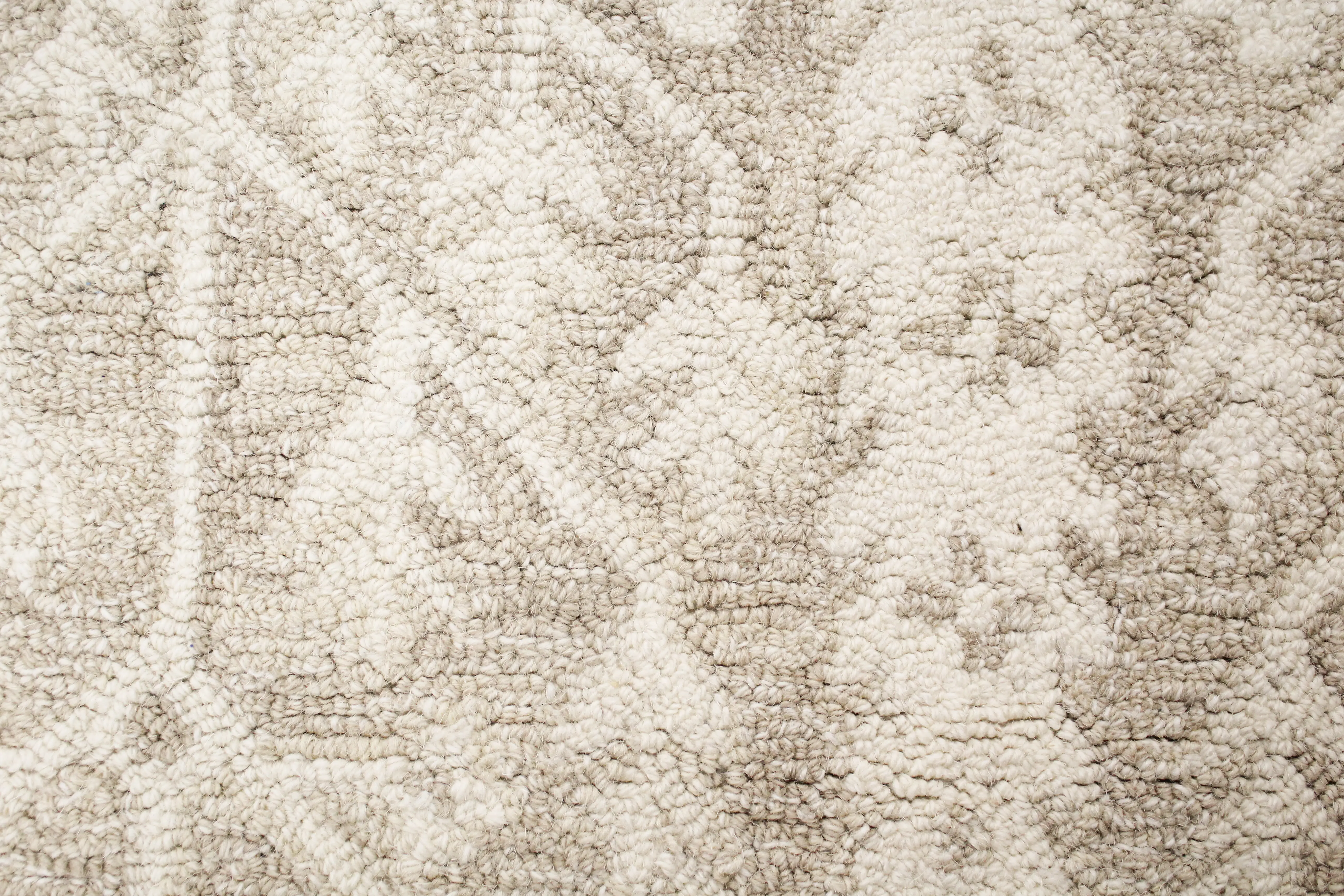 R131-BE-4X6-AL133 Valencia Novalee 4 x 6 Beige Wool Hand Tufted Area Rug-5