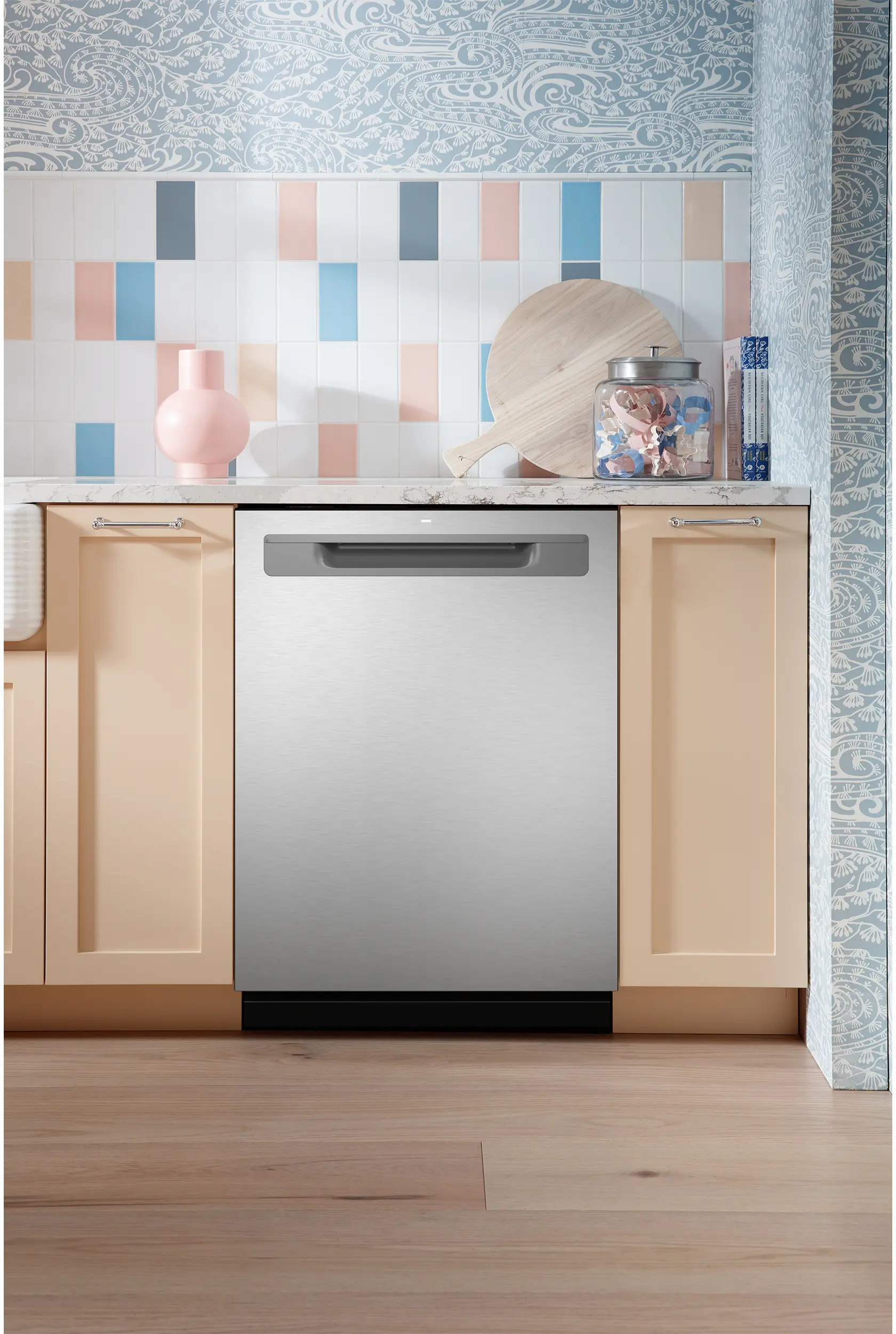 GDT670SGVWW GE Top Control Dishwasher - White-14