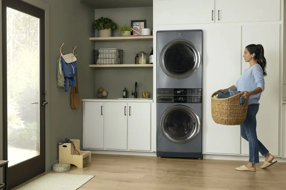 ELTG7600AT Electrolux Full Size Gas Frontload Laundry Tower - Titanium-2