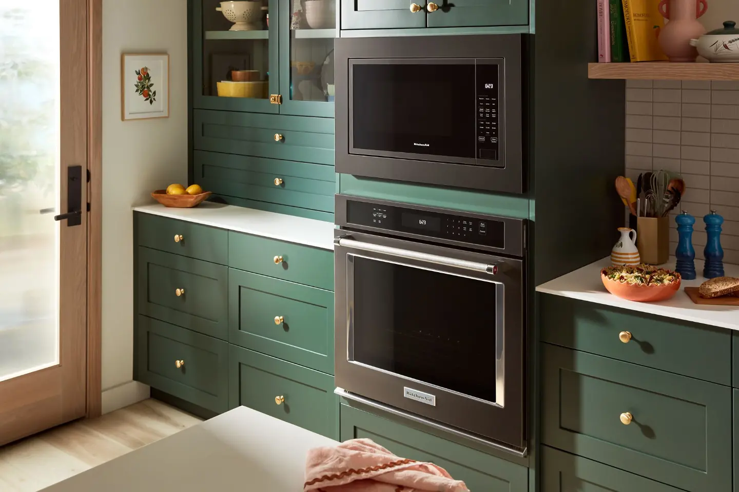 MTK1630PB Kitchenaid 30 Microwave Trim Kit - Black-2