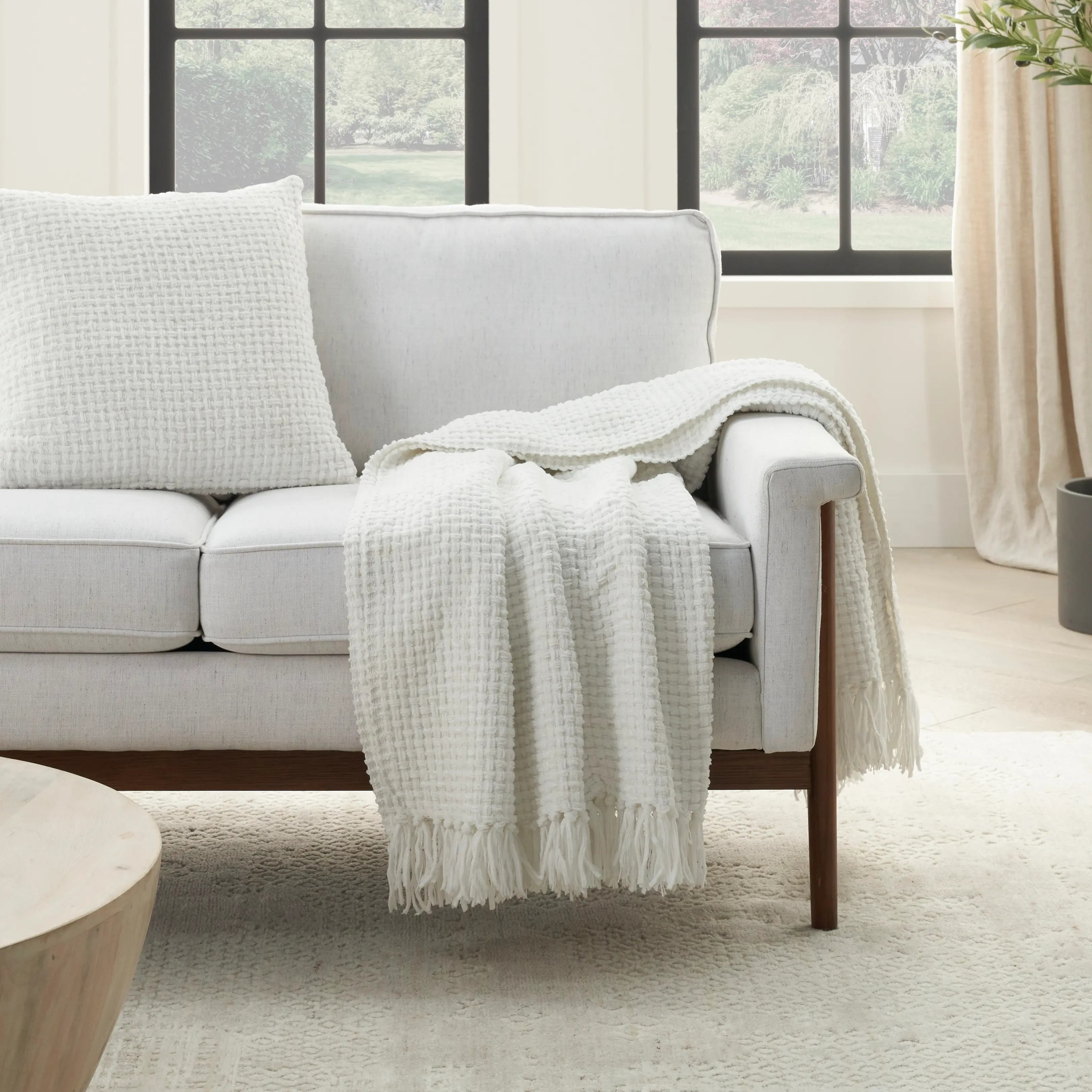 ZH225/WHITE-THROW Mina White Waffle Weave Throw Blanket-2
