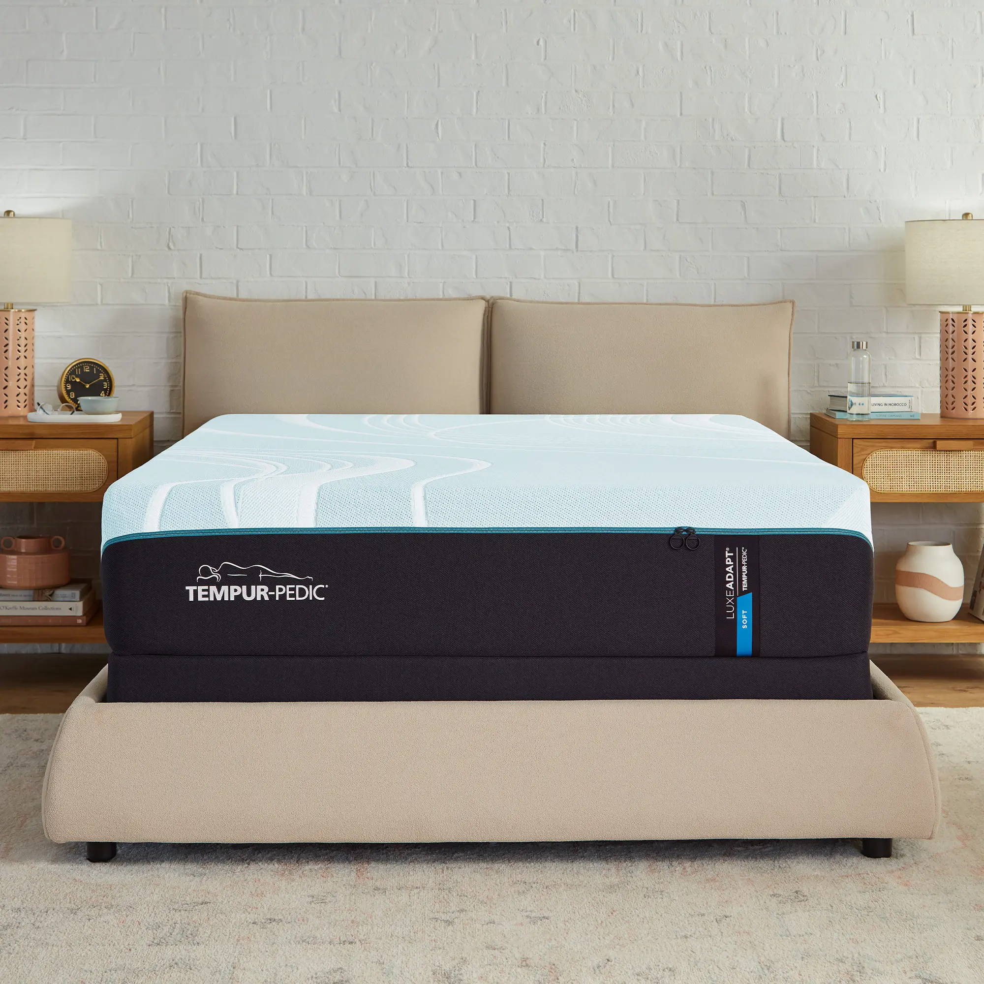 10753151 Tempur-Pedic LuxeAdapt 2.0 Soft Queen Mattress-2