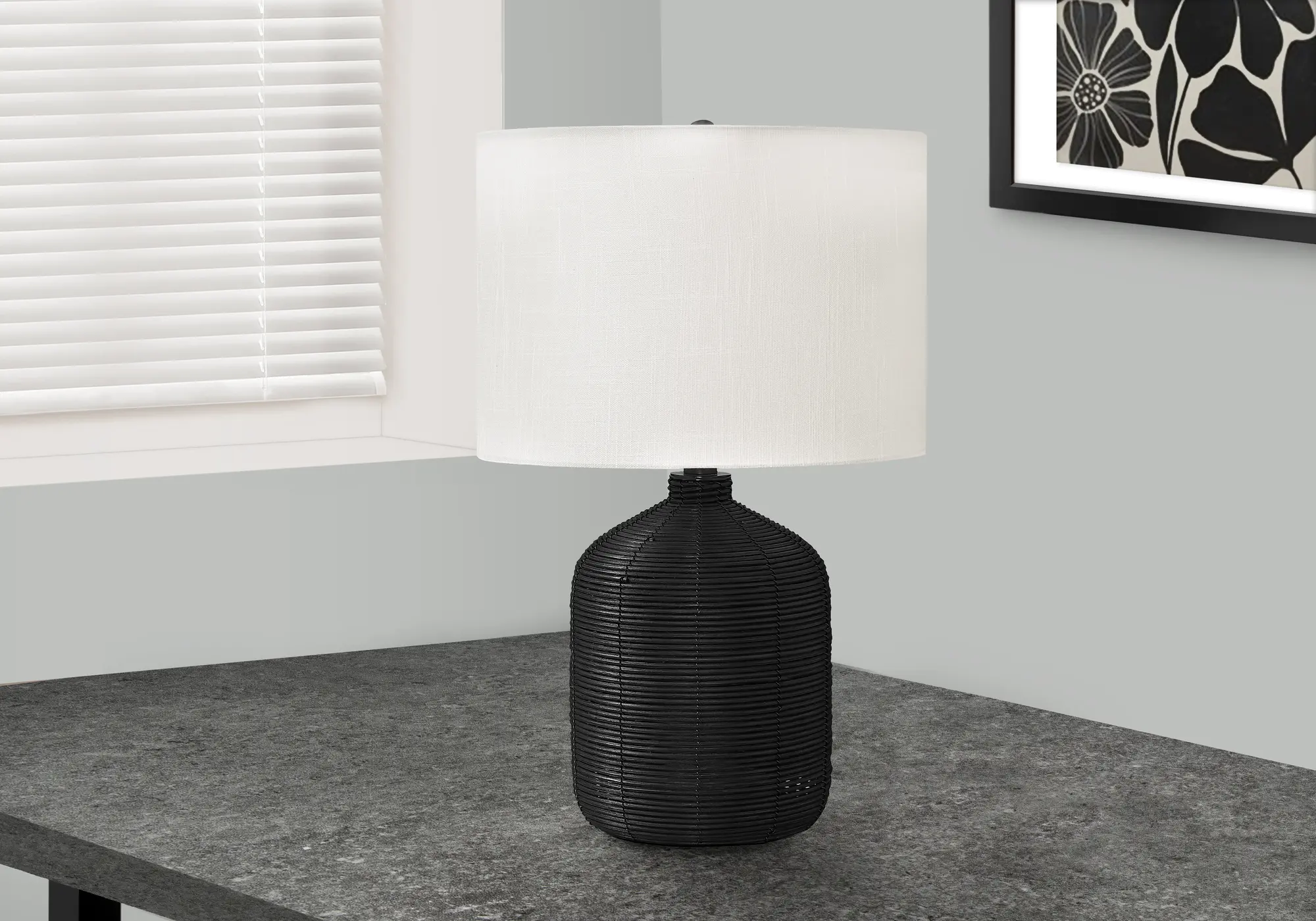 23 Inch Black Rattan Table Lamp-2