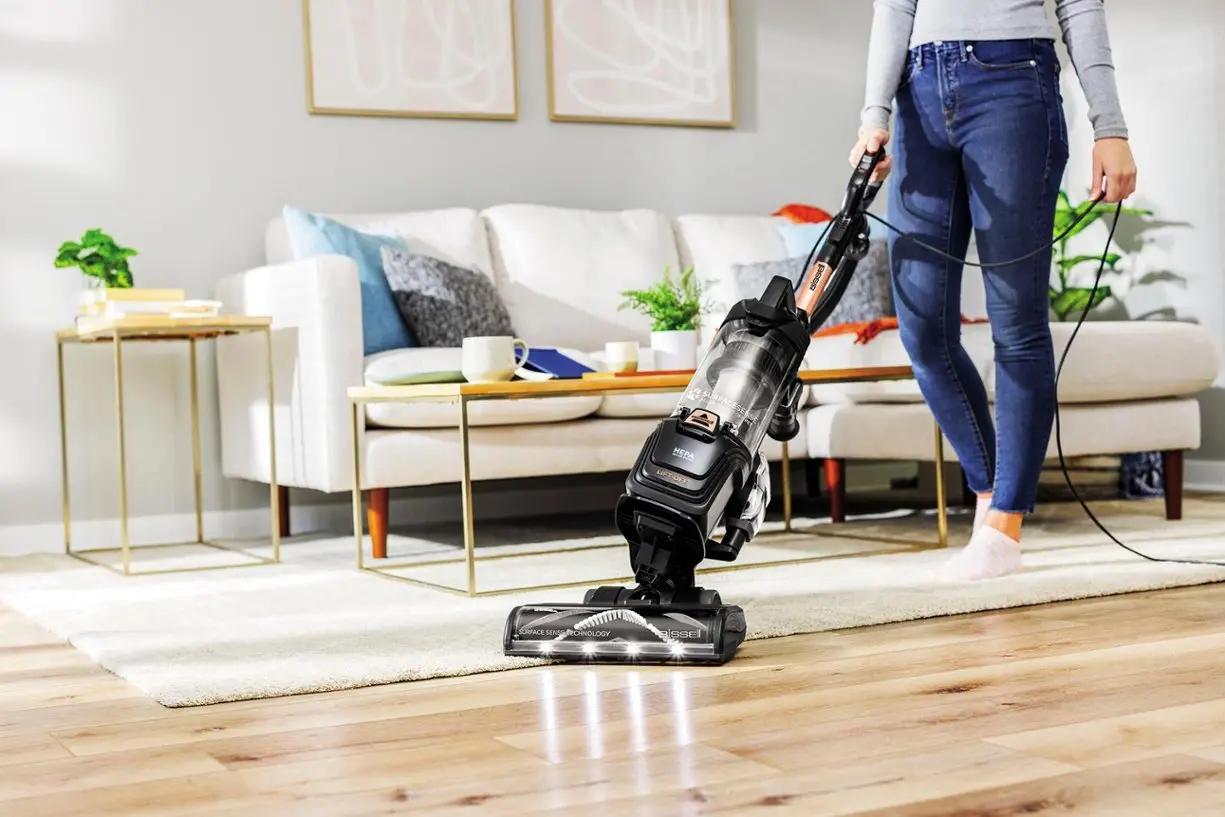 3415 Bissell SurfaceSense Allergen Lift-Off Pet Vacuum-4