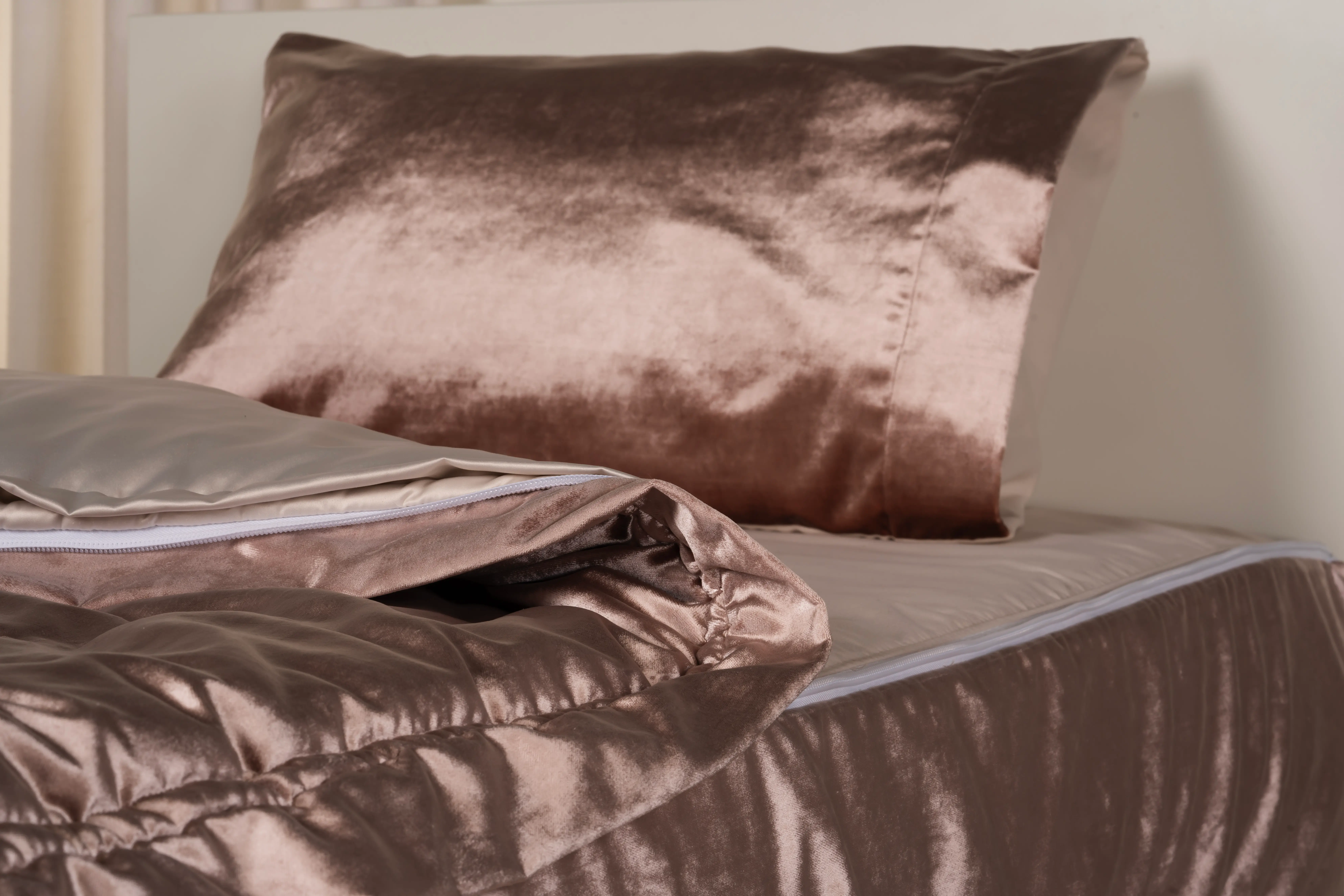 Pink Twin 4-Piece Comforter Set-5
