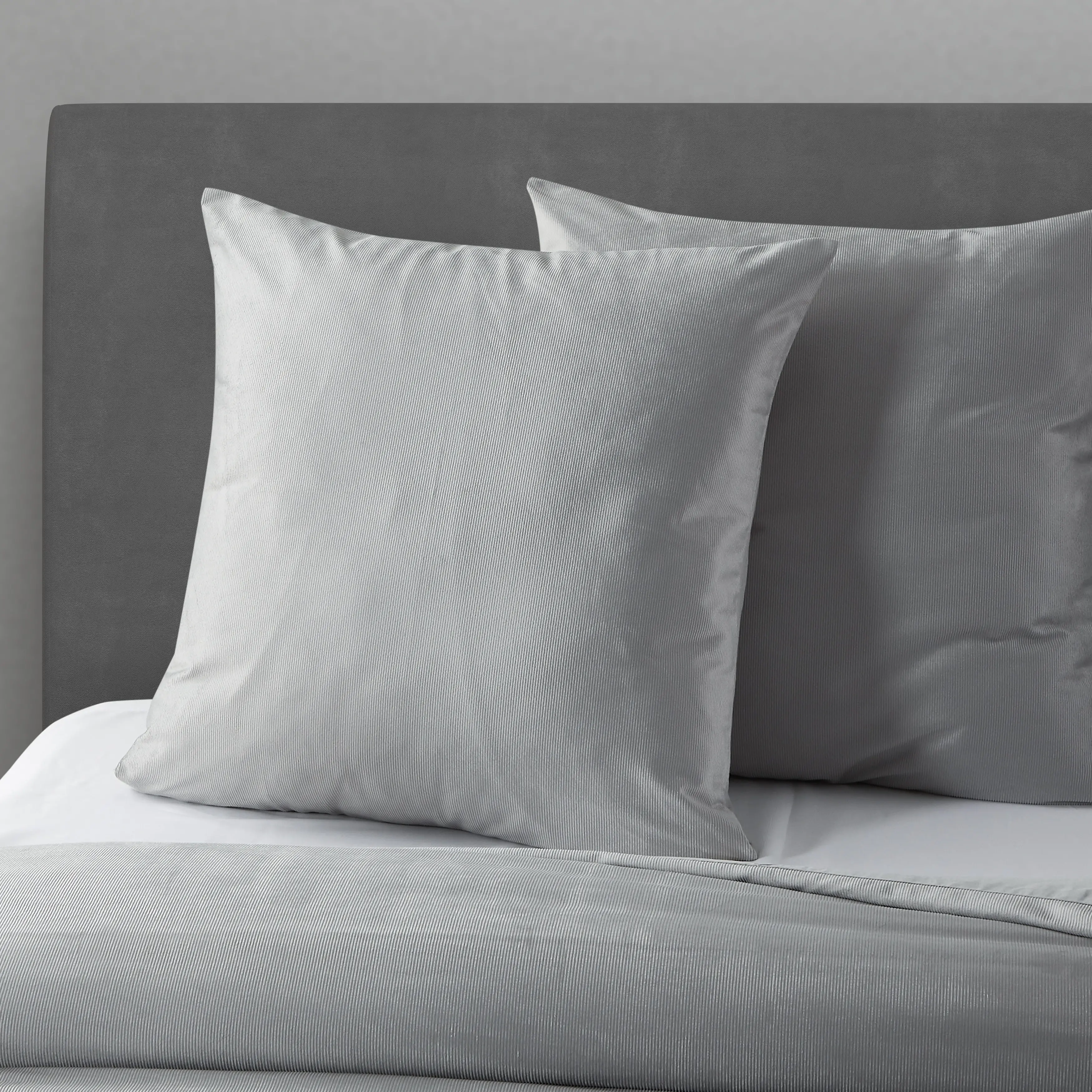 Valencia Silver Euro Sham-2