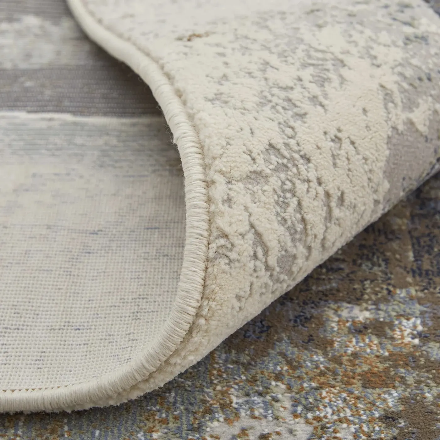 Clio 5 x 8 Gray Multicolored Area Rug-6
