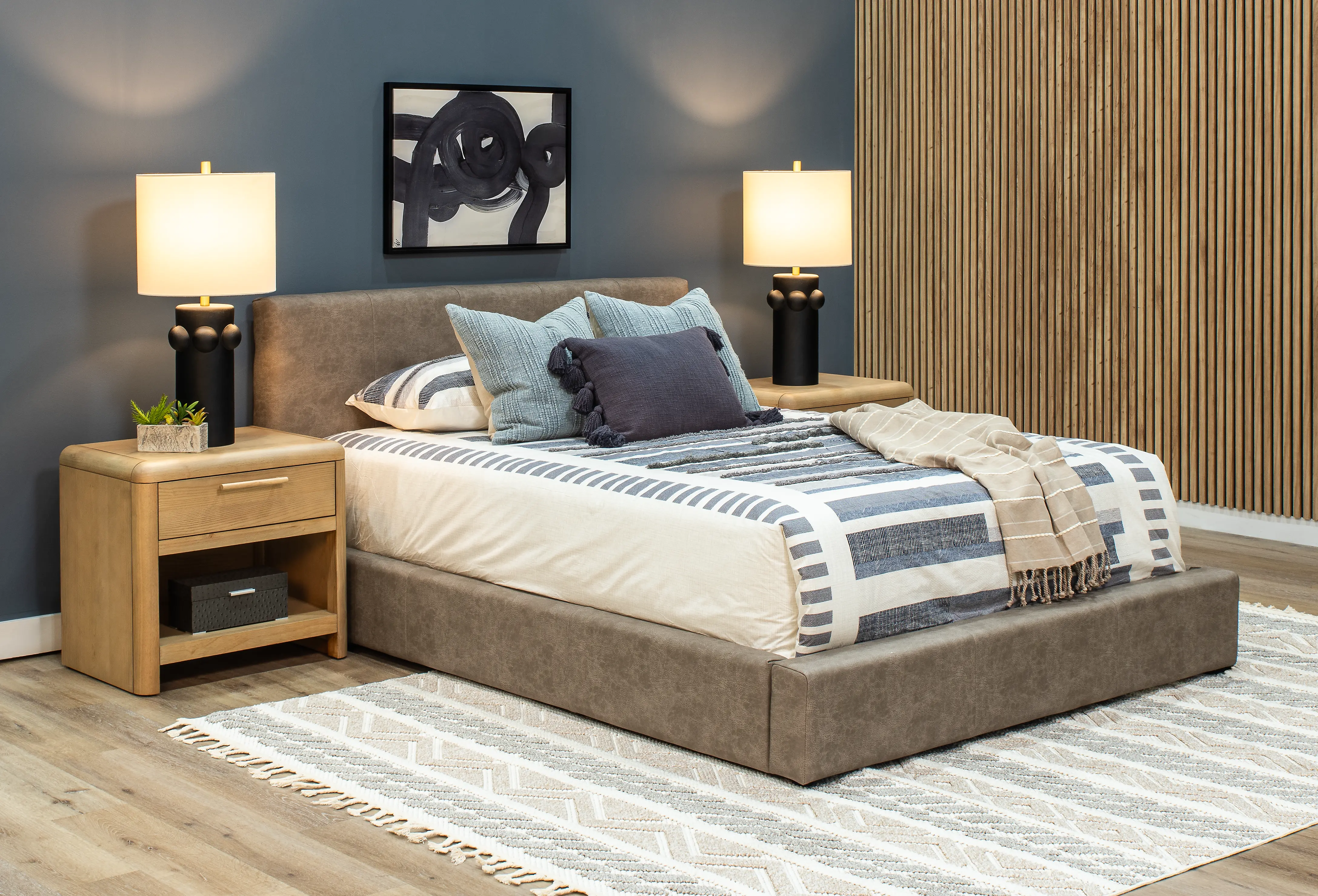 Auremo Light Brown Upholstered Queen Lift Storage Bed-2