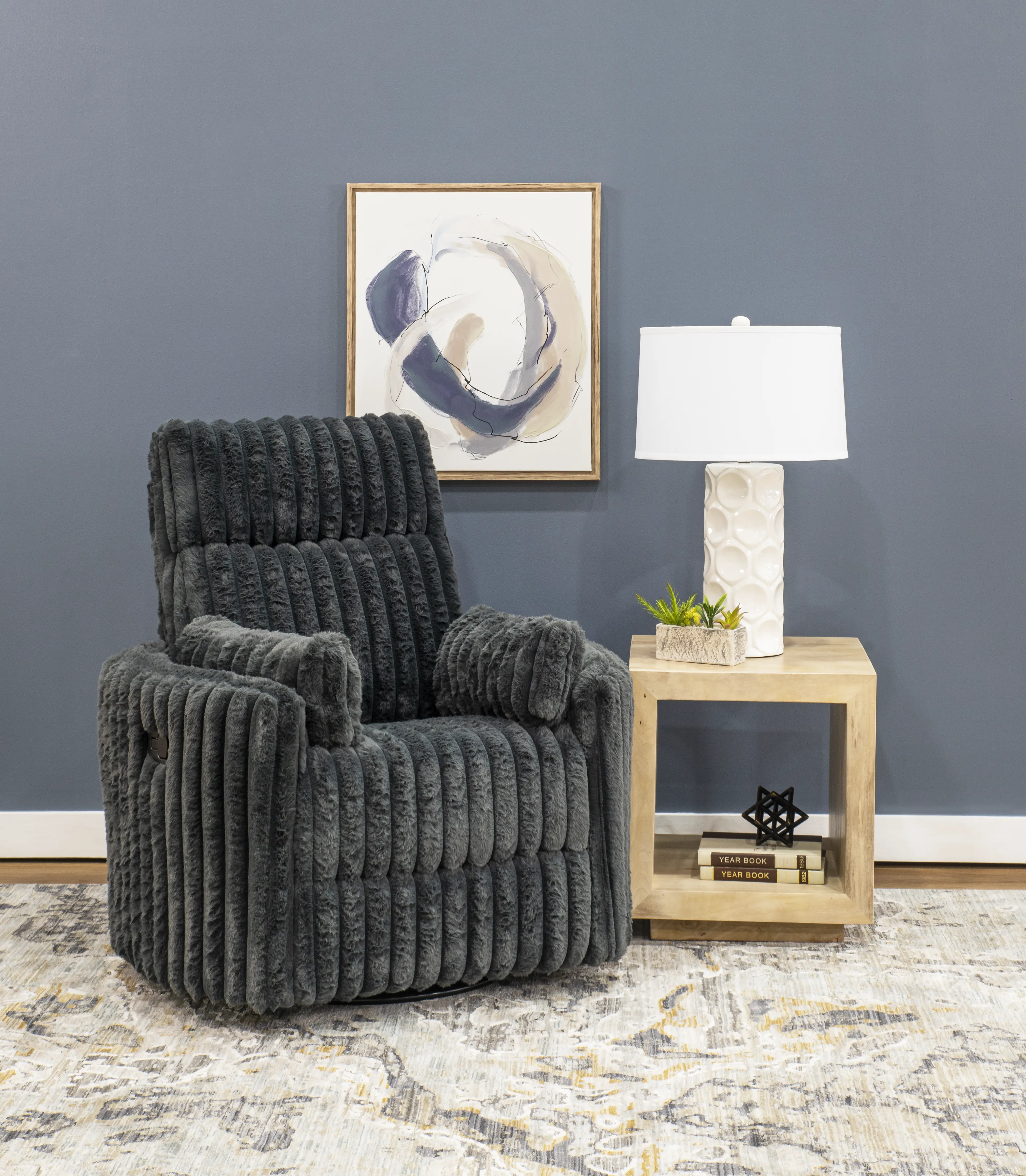 Mondo Avendio Gunmetal Swivel Recliner-2