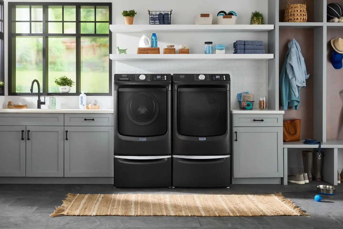 MGD7020RU Maytag 7.4 Cu Ft Smart Pet Pro Gas Dryer - Volcano Black-2