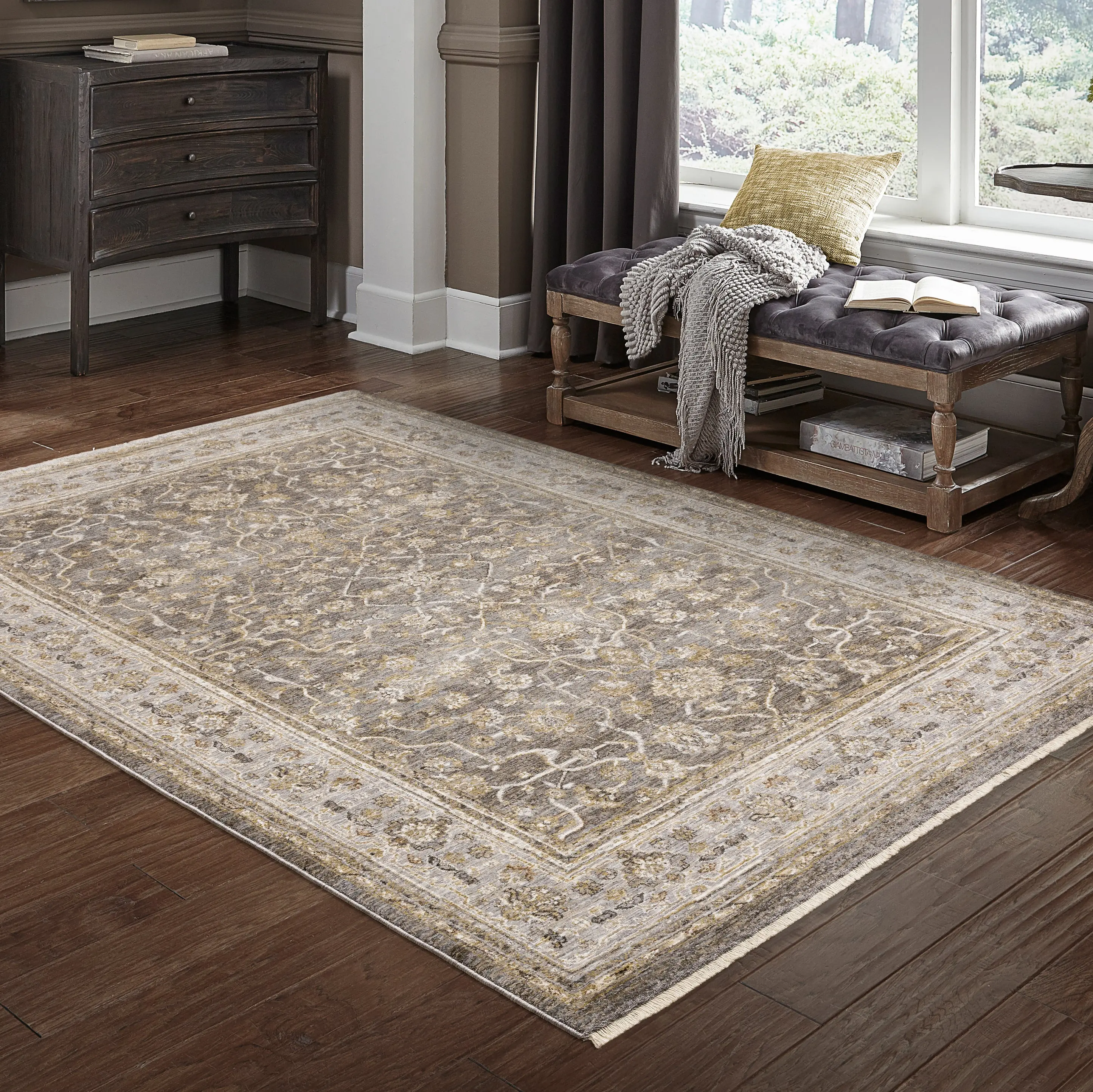 Maharaja 5 x 8 Gray and Gold Area Rug-2
