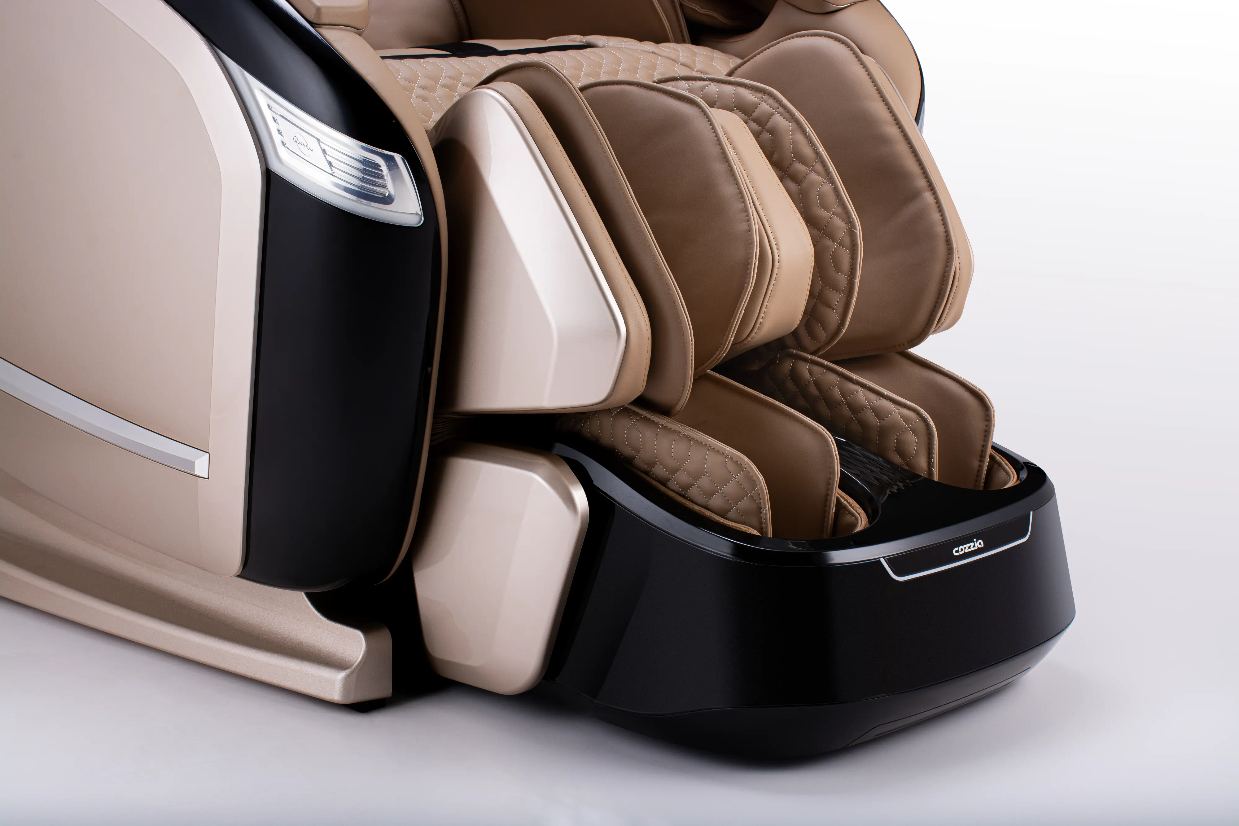 CZ-800 QUANTUM MSG CHR/CHA-BLK Cozzia Quantum CZ-800Champagne & Black Massage Chair-19