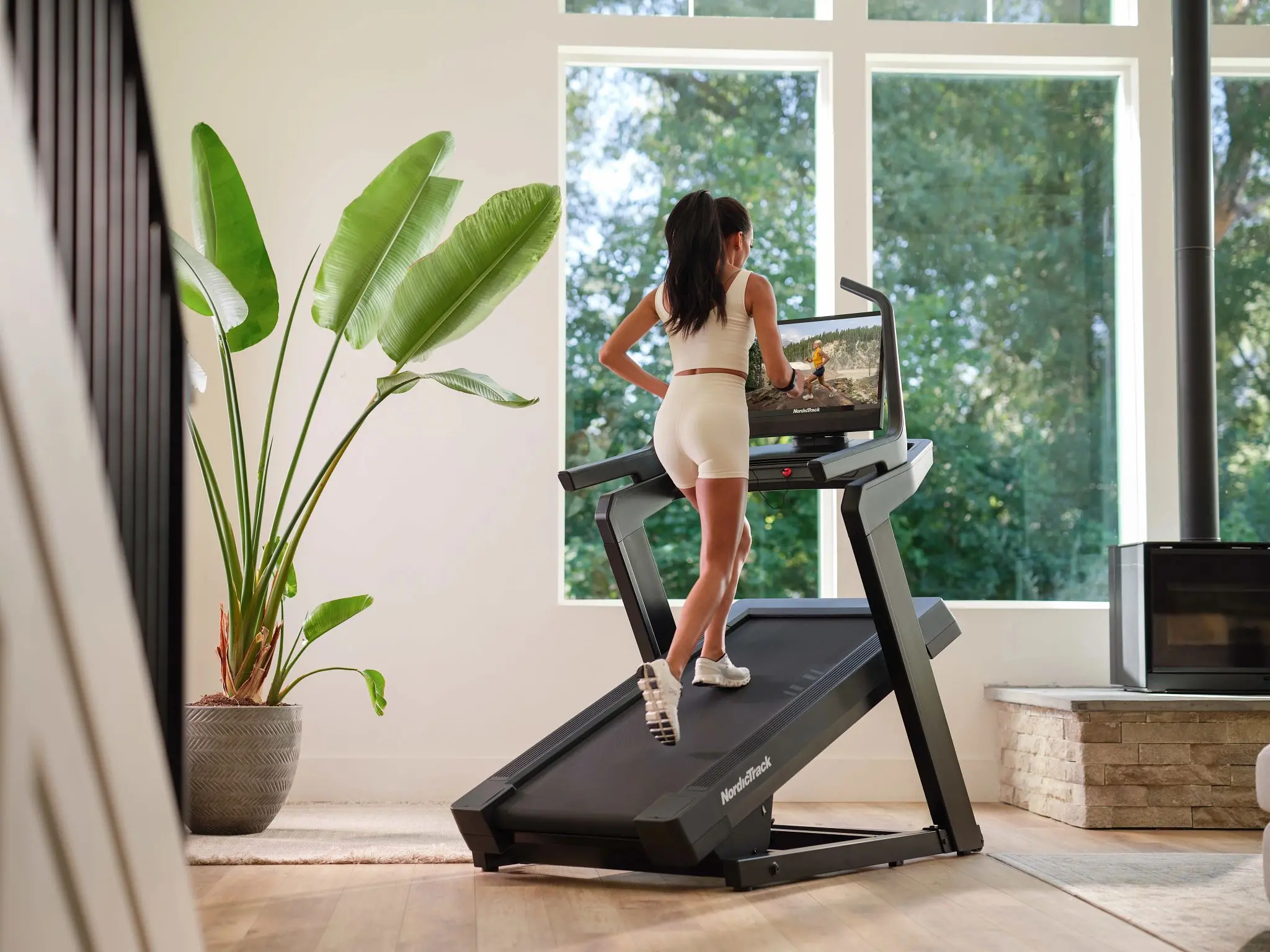 NTL39225 NordicTrack X24 Treadmill with 40% Incline for Strength and Cardiovascular Health-7