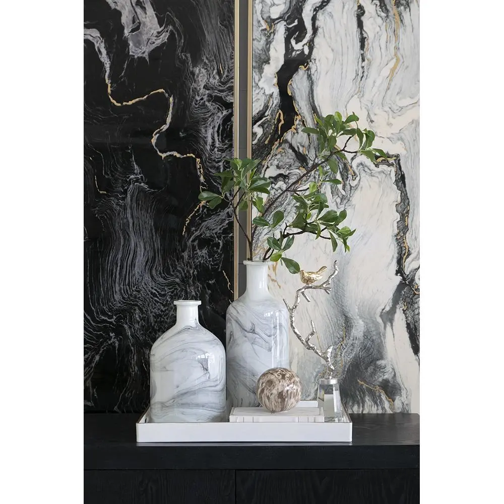 Svirla 3 Black and White Swirl Vase-2