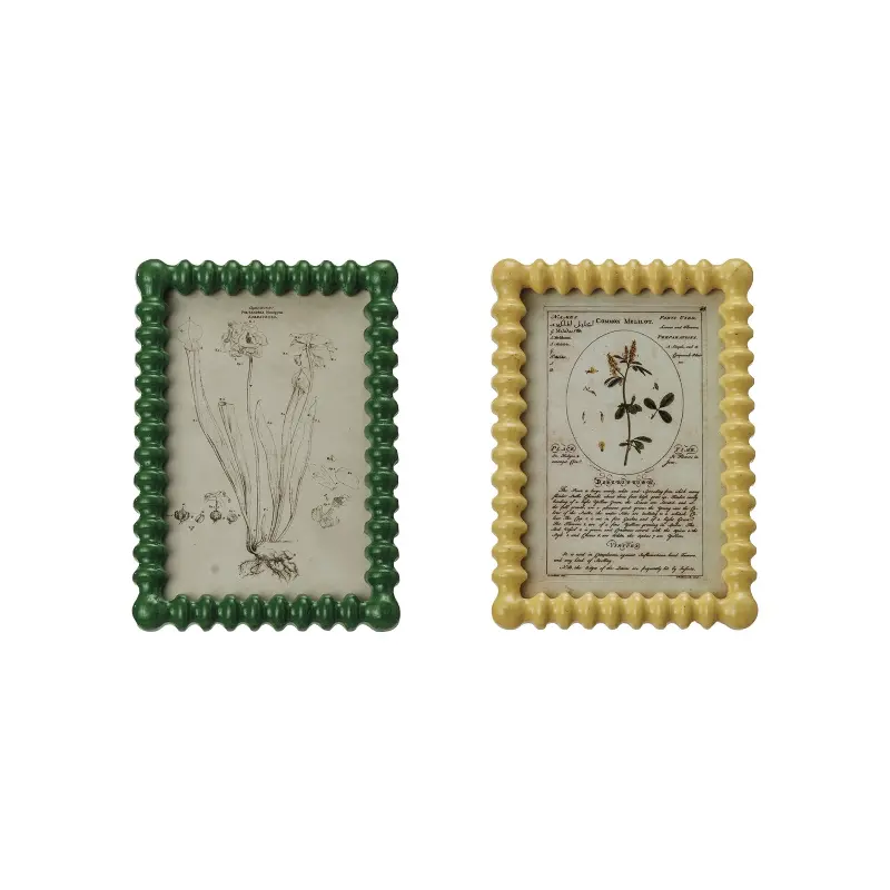 Assorted Picture Frame with Vintage Art