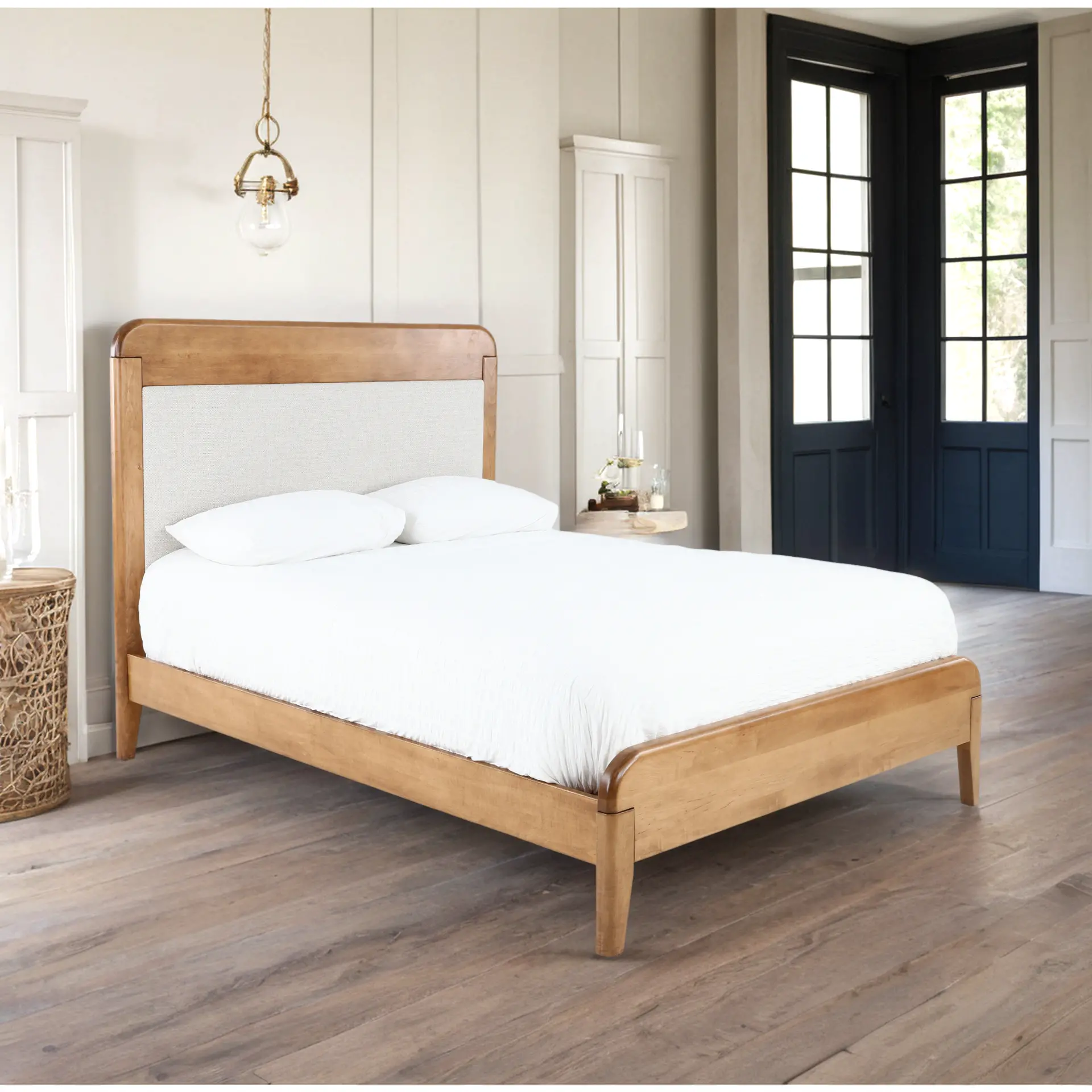 Warren Harvest Queen Platform Bed-10