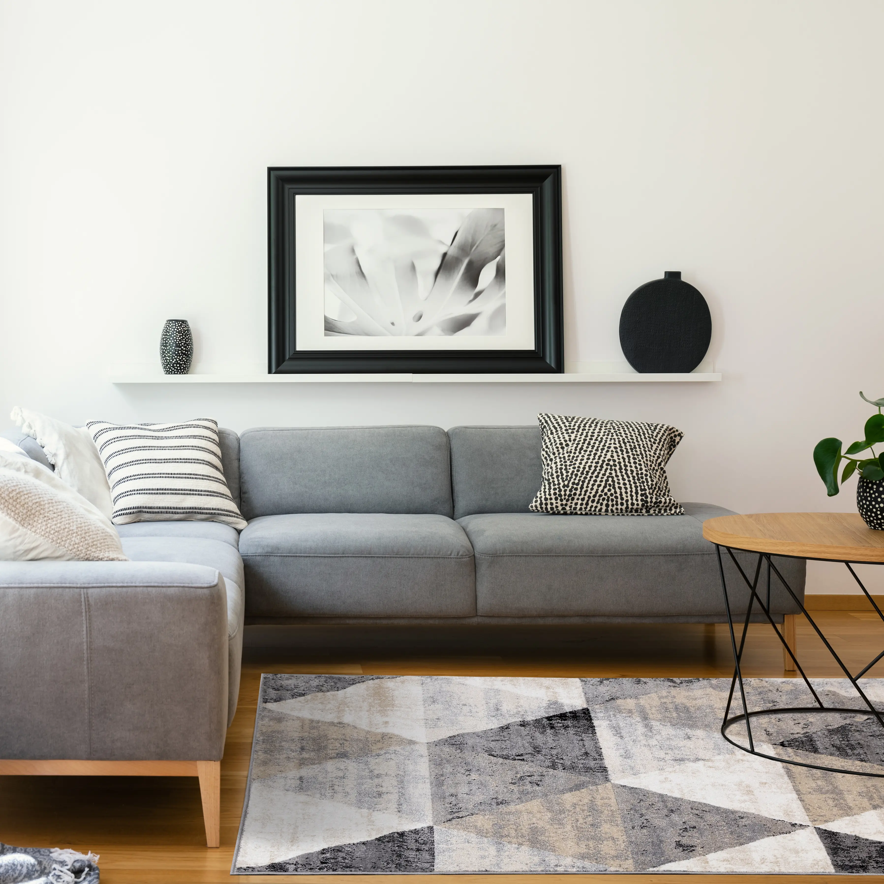 Century 5 x 8 Cream and Gray Geometric Area Rug-2