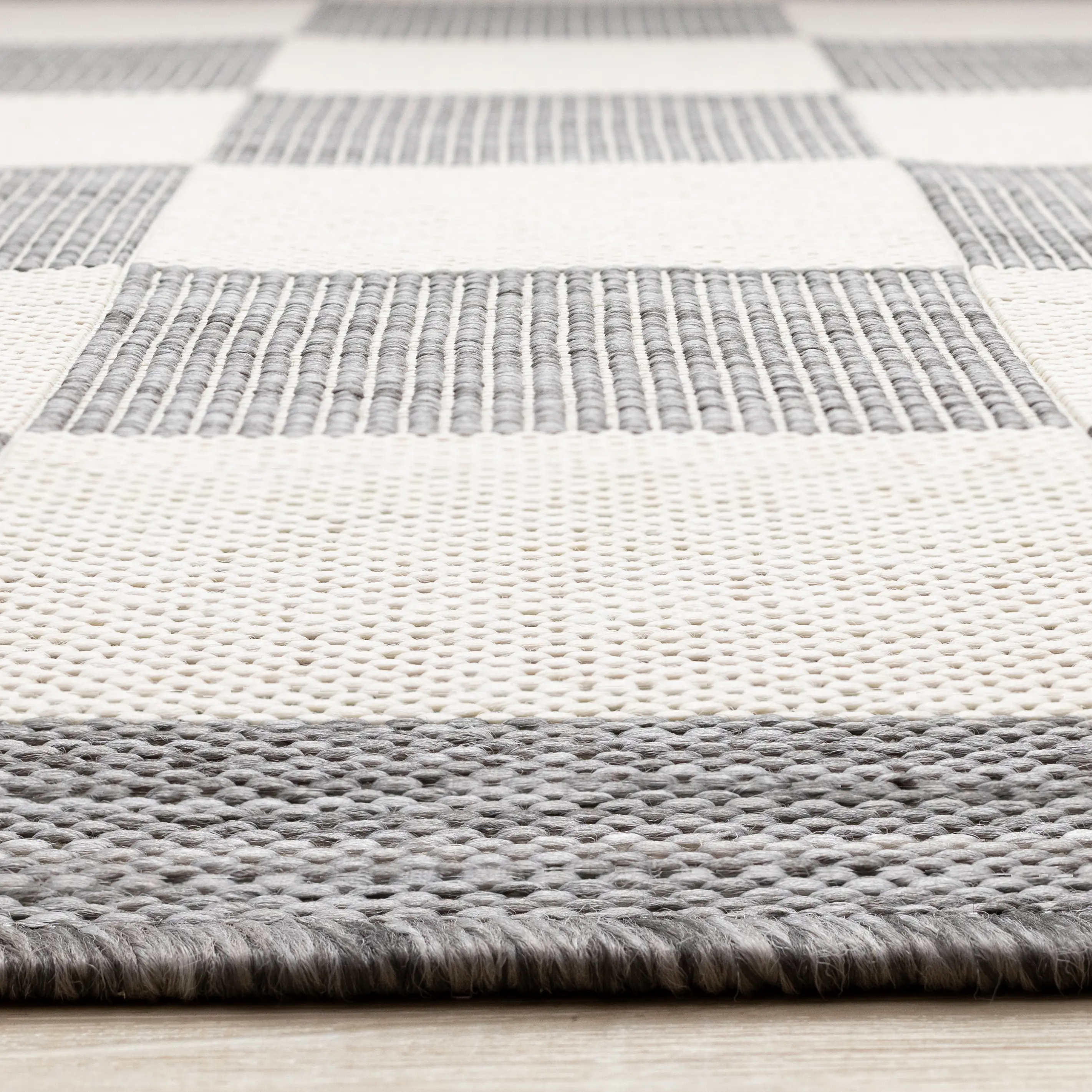 19249/811 160230 Jasper 5 x 8 Gray and Ivory Checkered Outdoor Rug-6