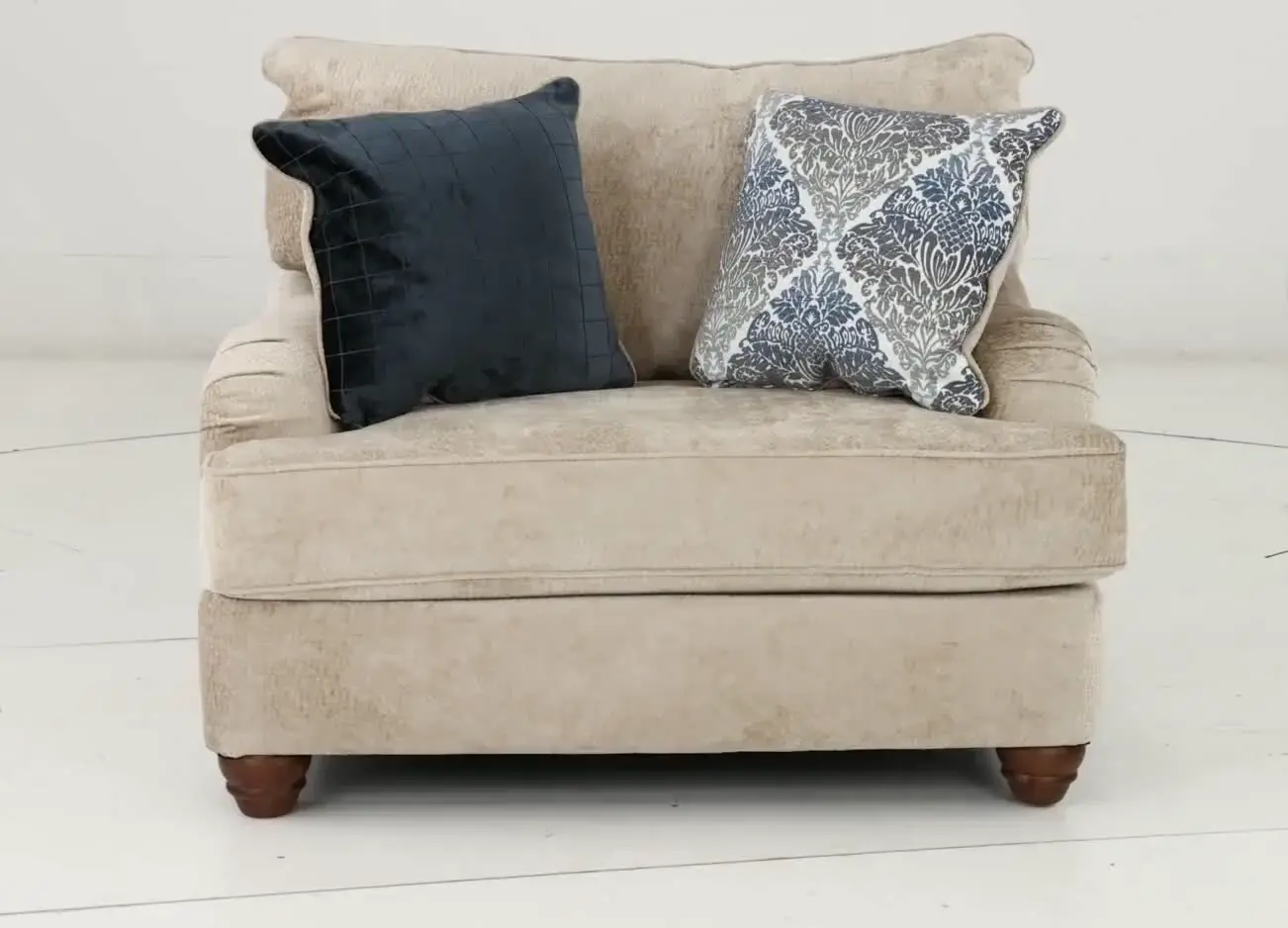 Culver Dune Beige Chair and a Half-9