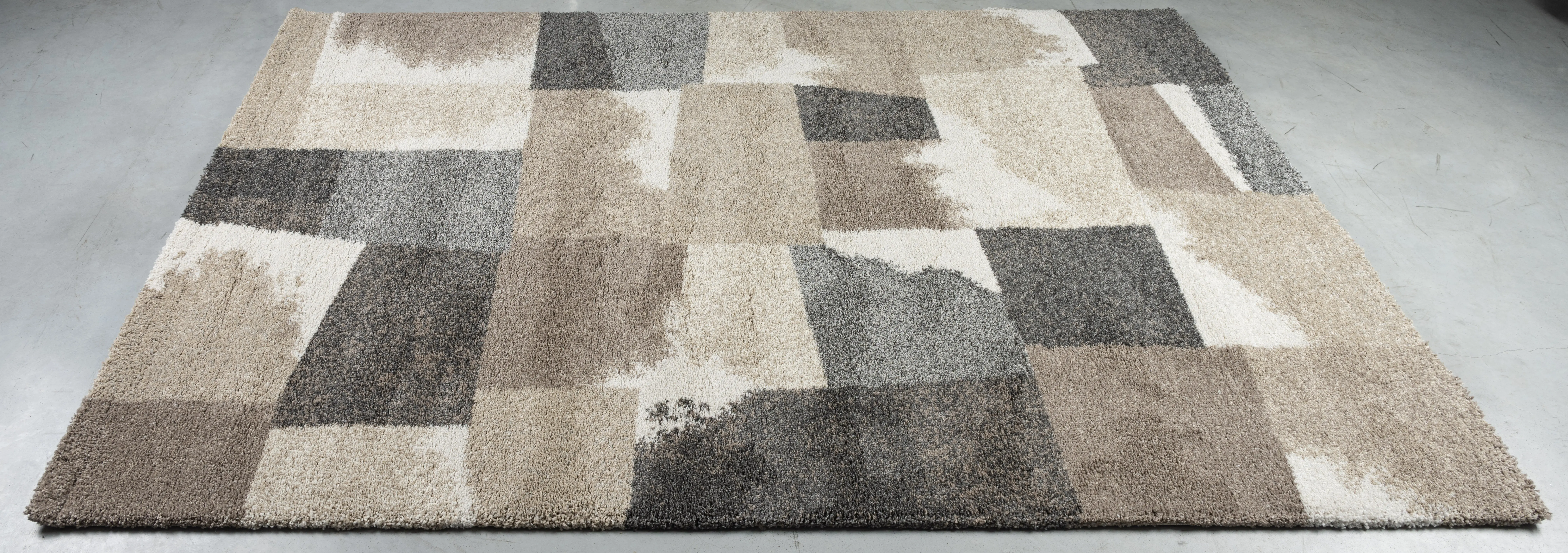 Granada 8 x 10 Neutral Patchwork Area Rug-3