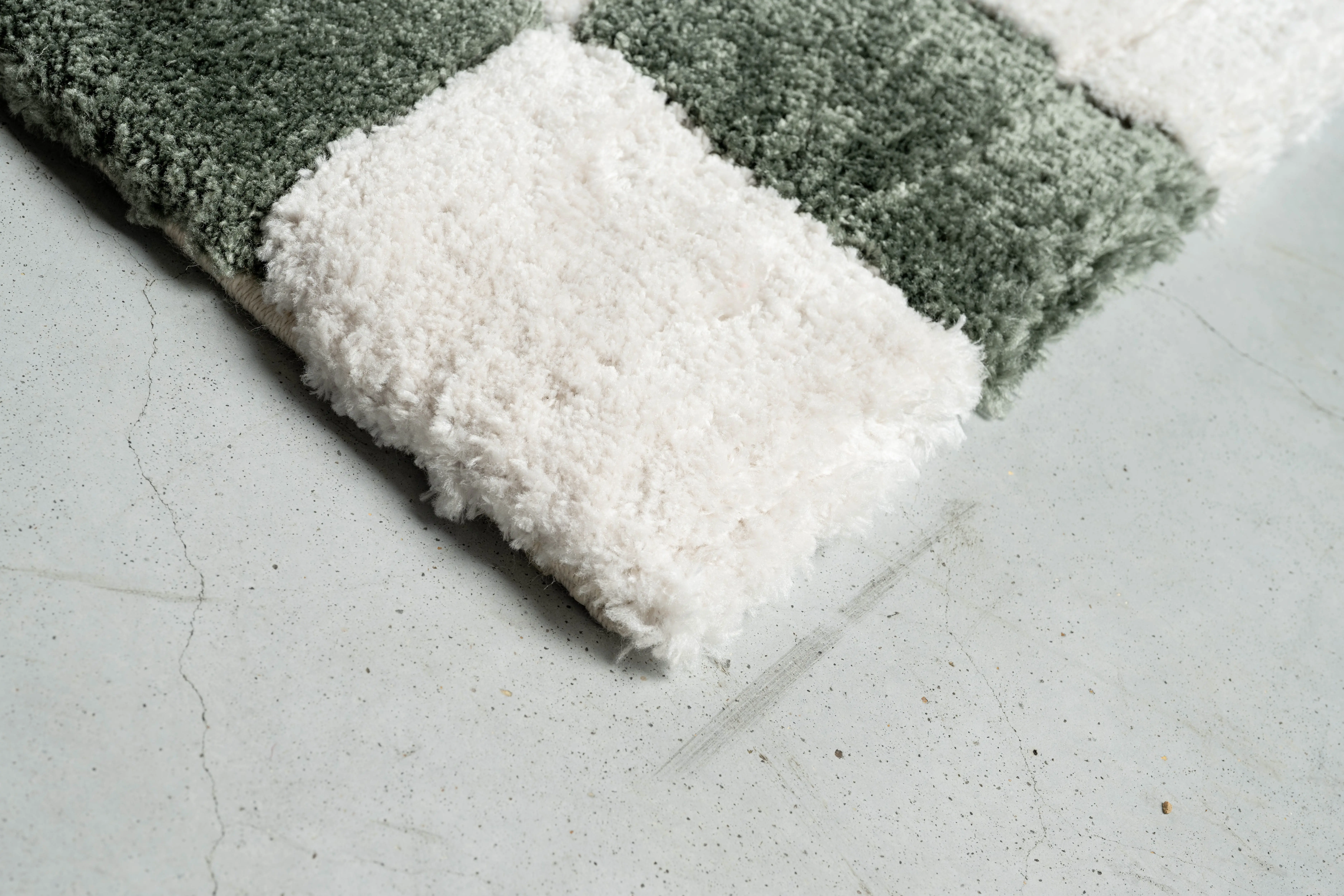 Nube 8 x 10 Checkerboard Green Area Rug-9