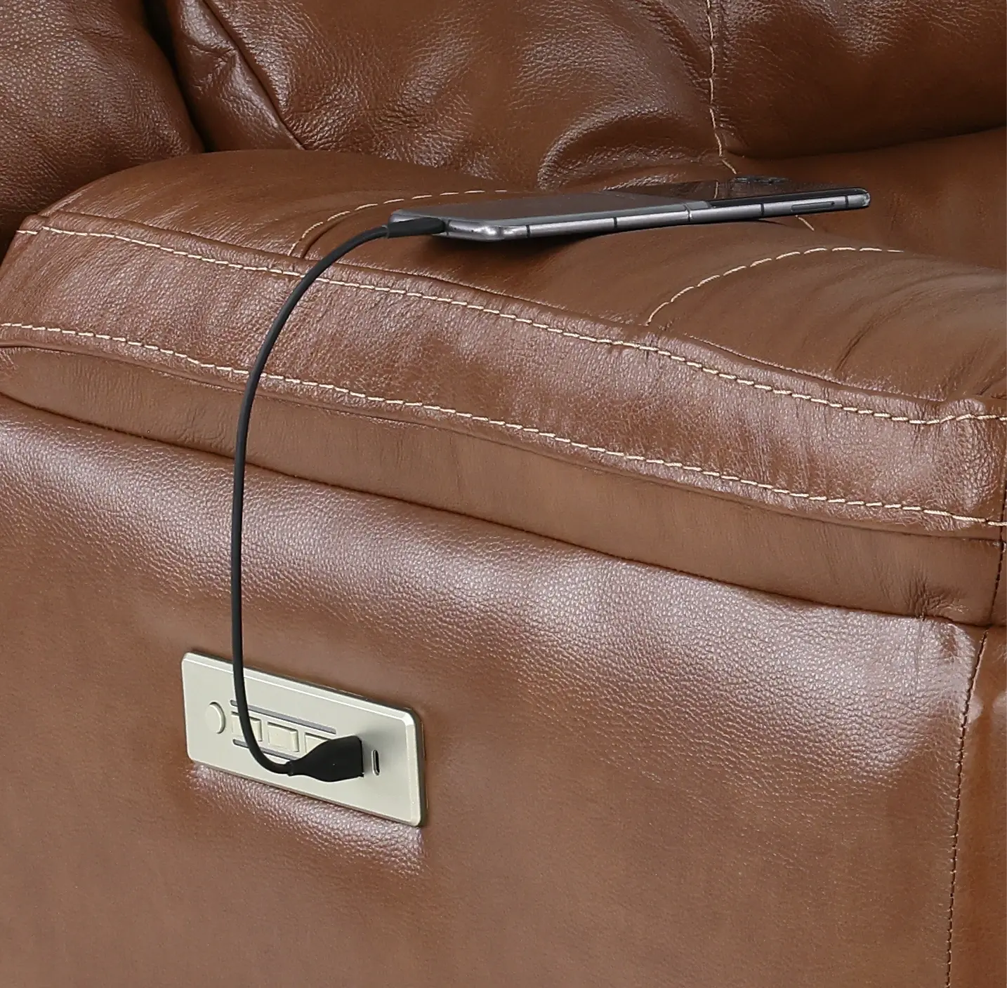 Contender Saddle Brown Leather Power Recliner-8