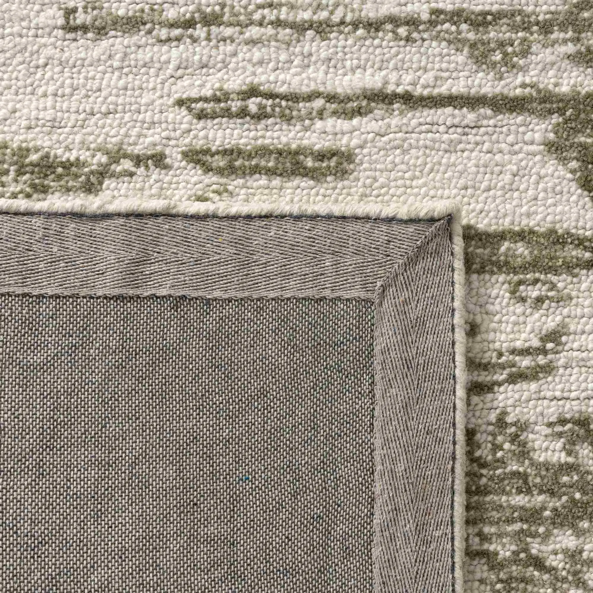 Nuvia 8 x 10 Green Ivory Wool Area Rug-4