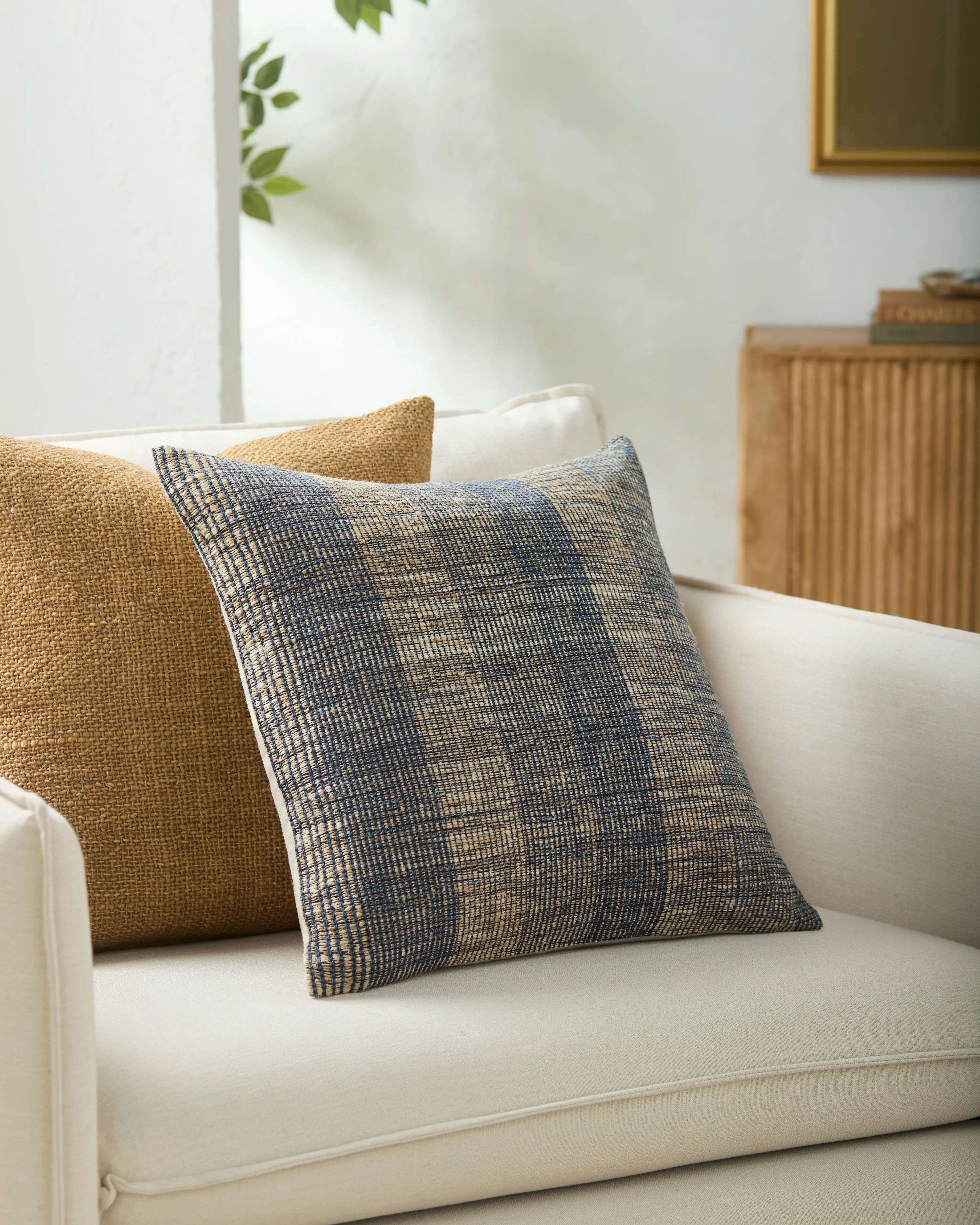 MZN002-2020P Marzano Accent Pillow-2