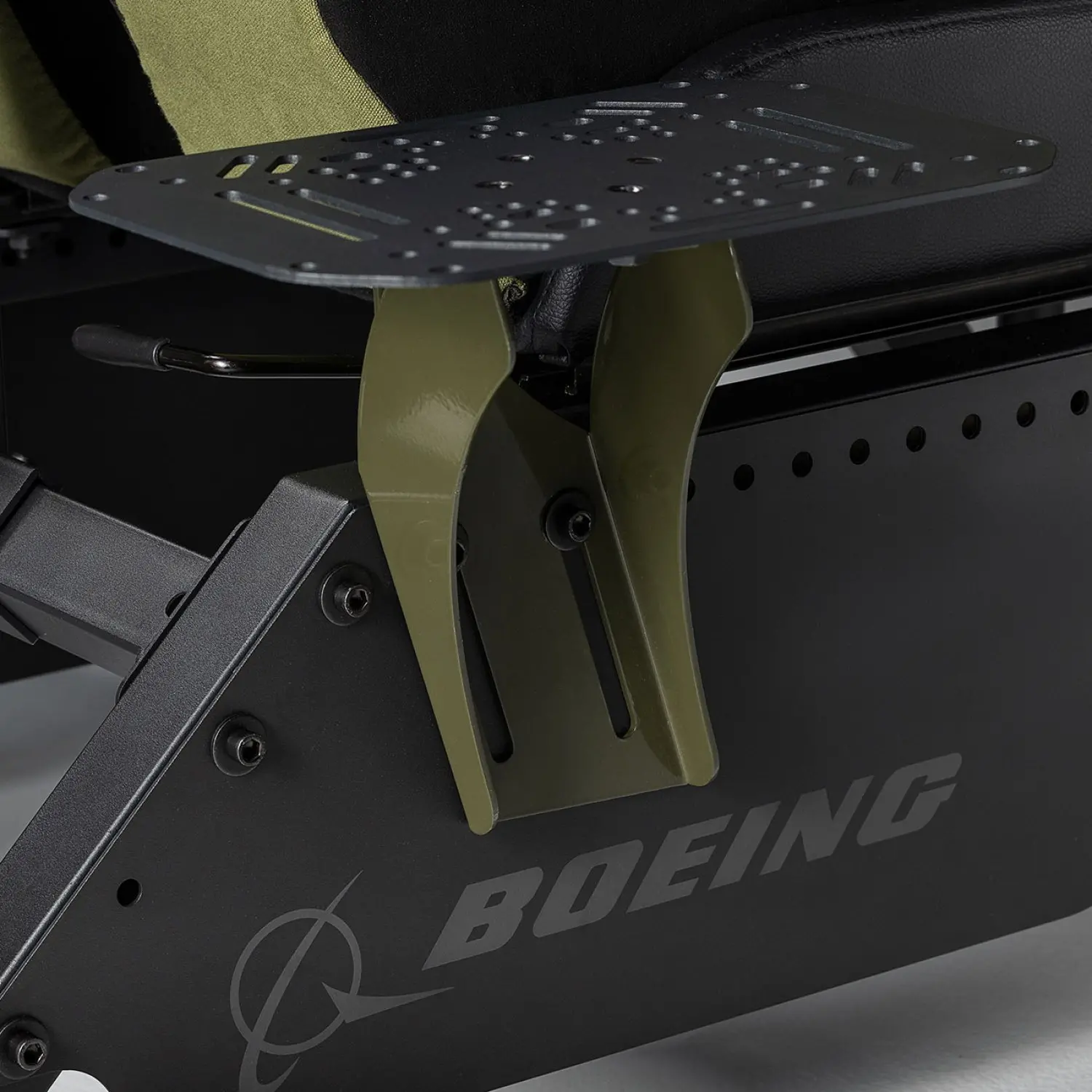 Next Level Racing Flight Simulator Boeing Military Edition Cockpit-8