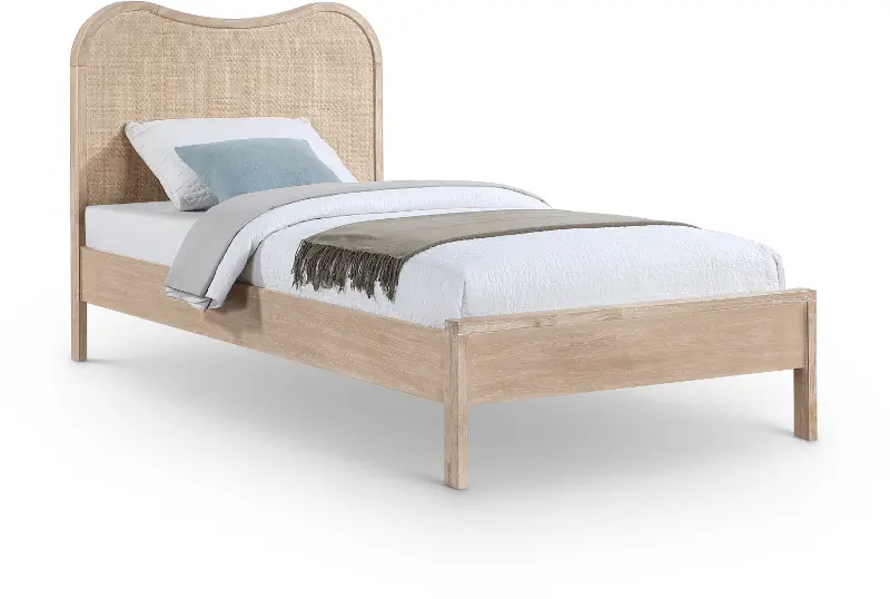 Windsor Natural Wood Twin Bed