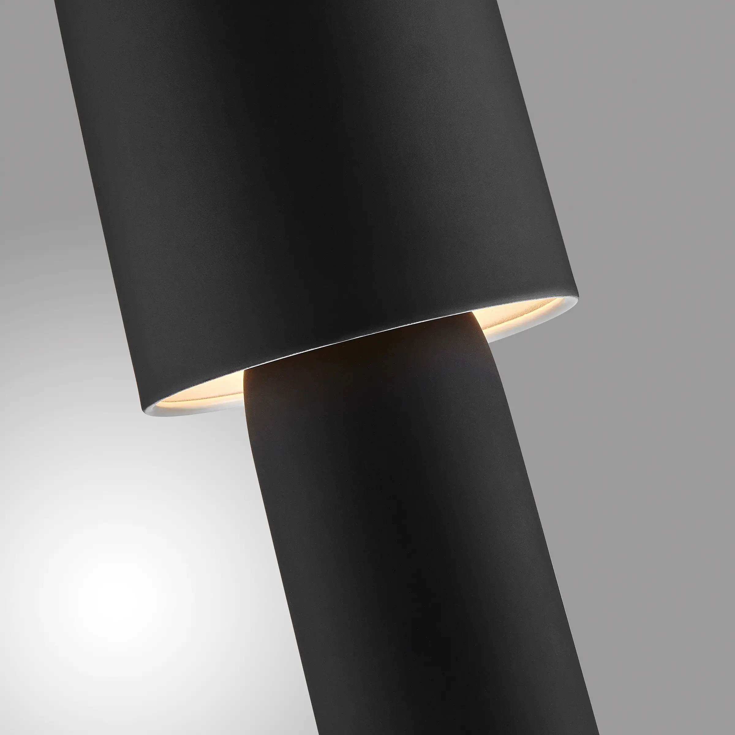 Black Battery Powered Table Lamp-2