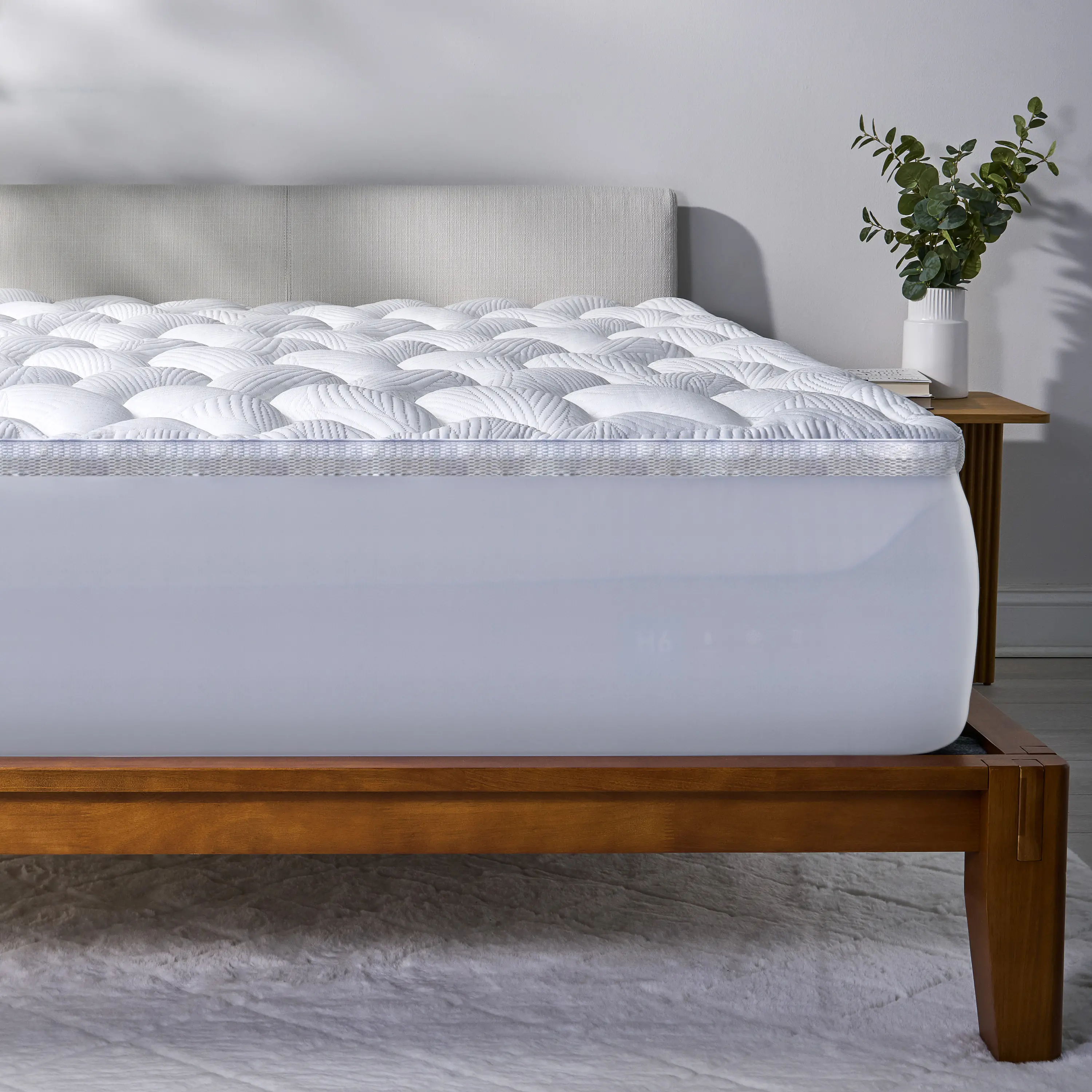 BGT088W60 React Pro Performance King Mattress Topper-1