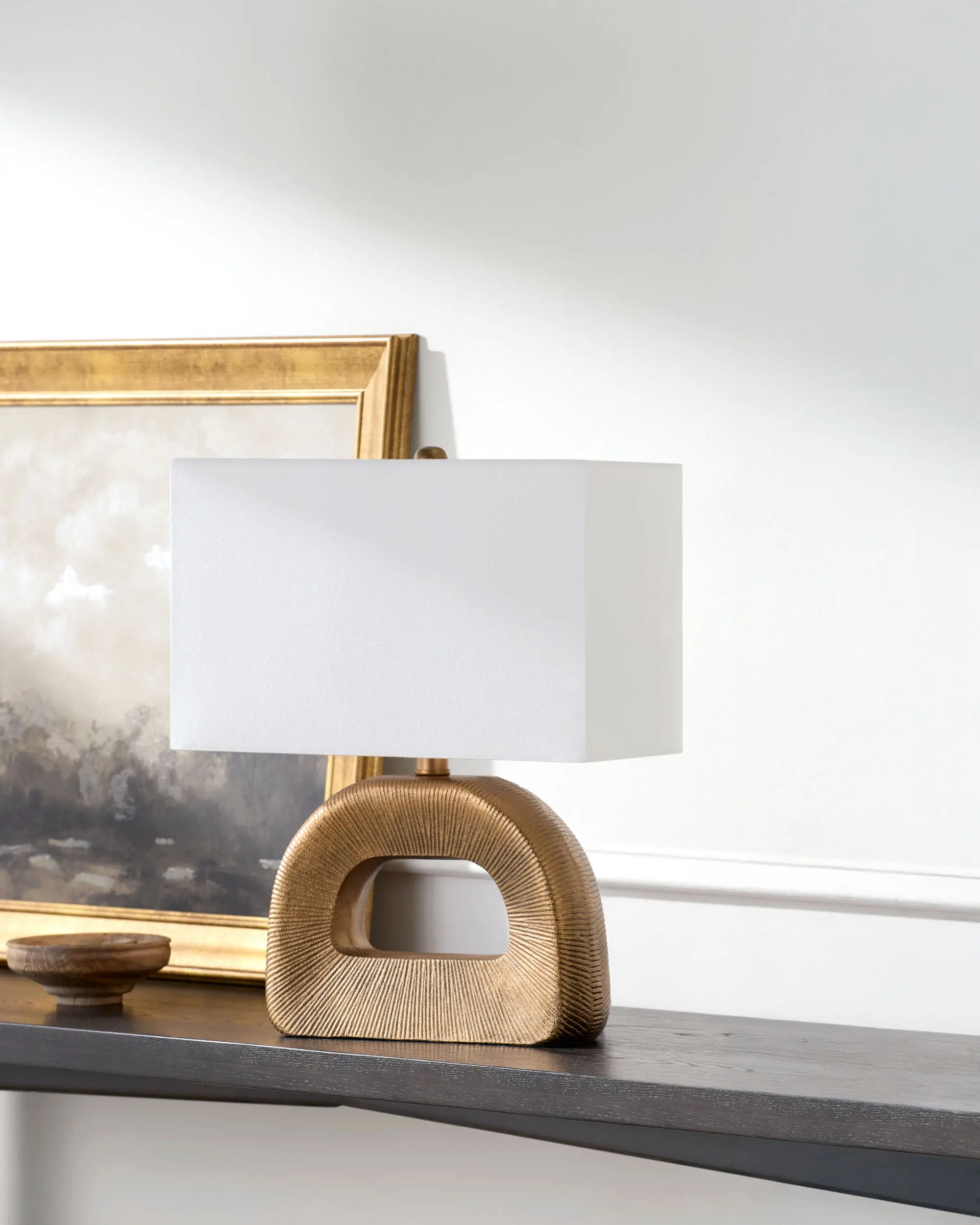 HNS-001 Hennes Gold Accent Table Lamp-1