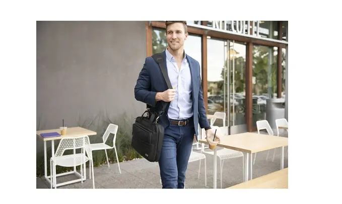 Fortis Black 15.6 Briefcase-7