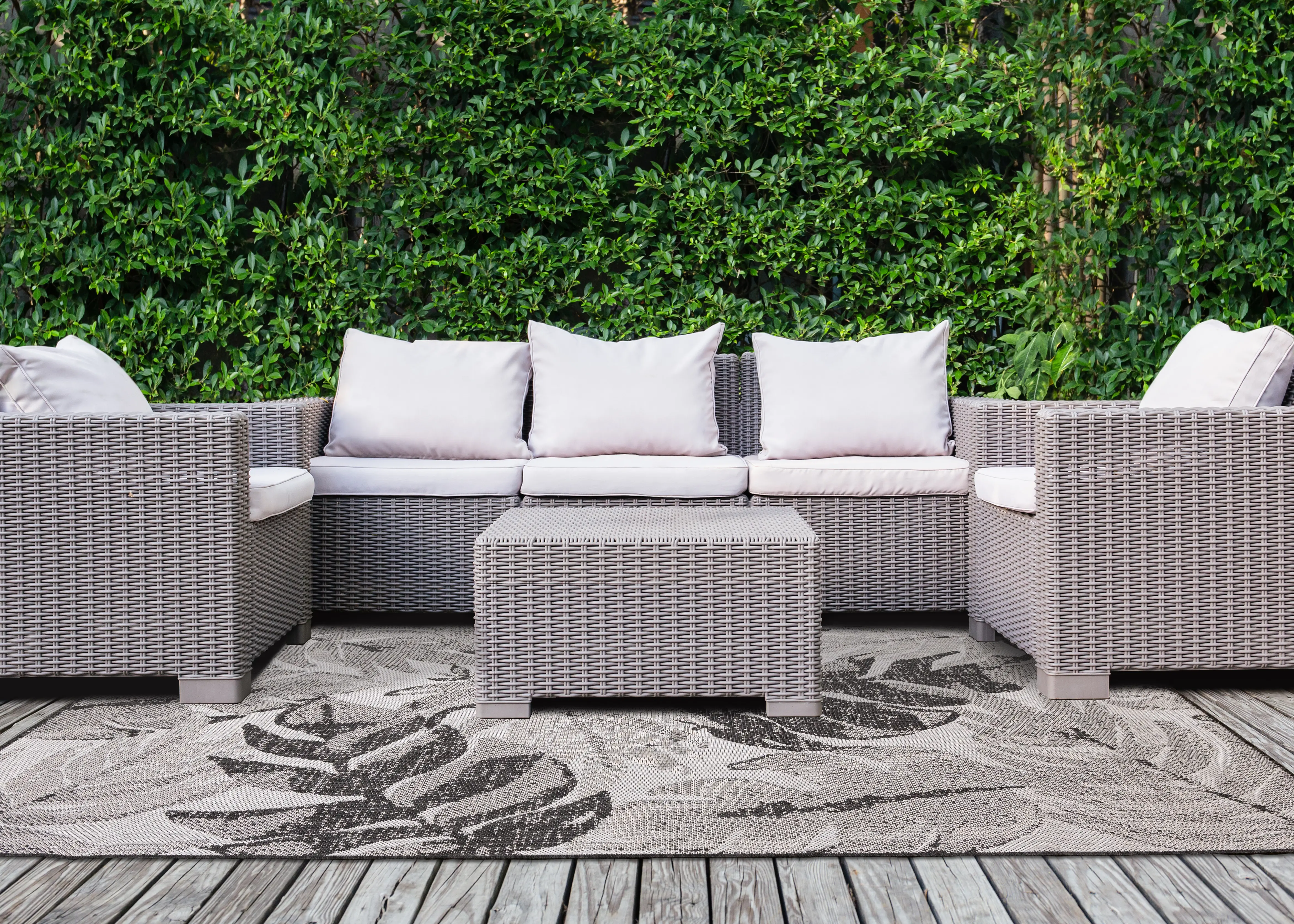 19136/08 160230 Jasper 5 x 7 Gray Botanical Leaves Indoor-Outdoor Rug-2