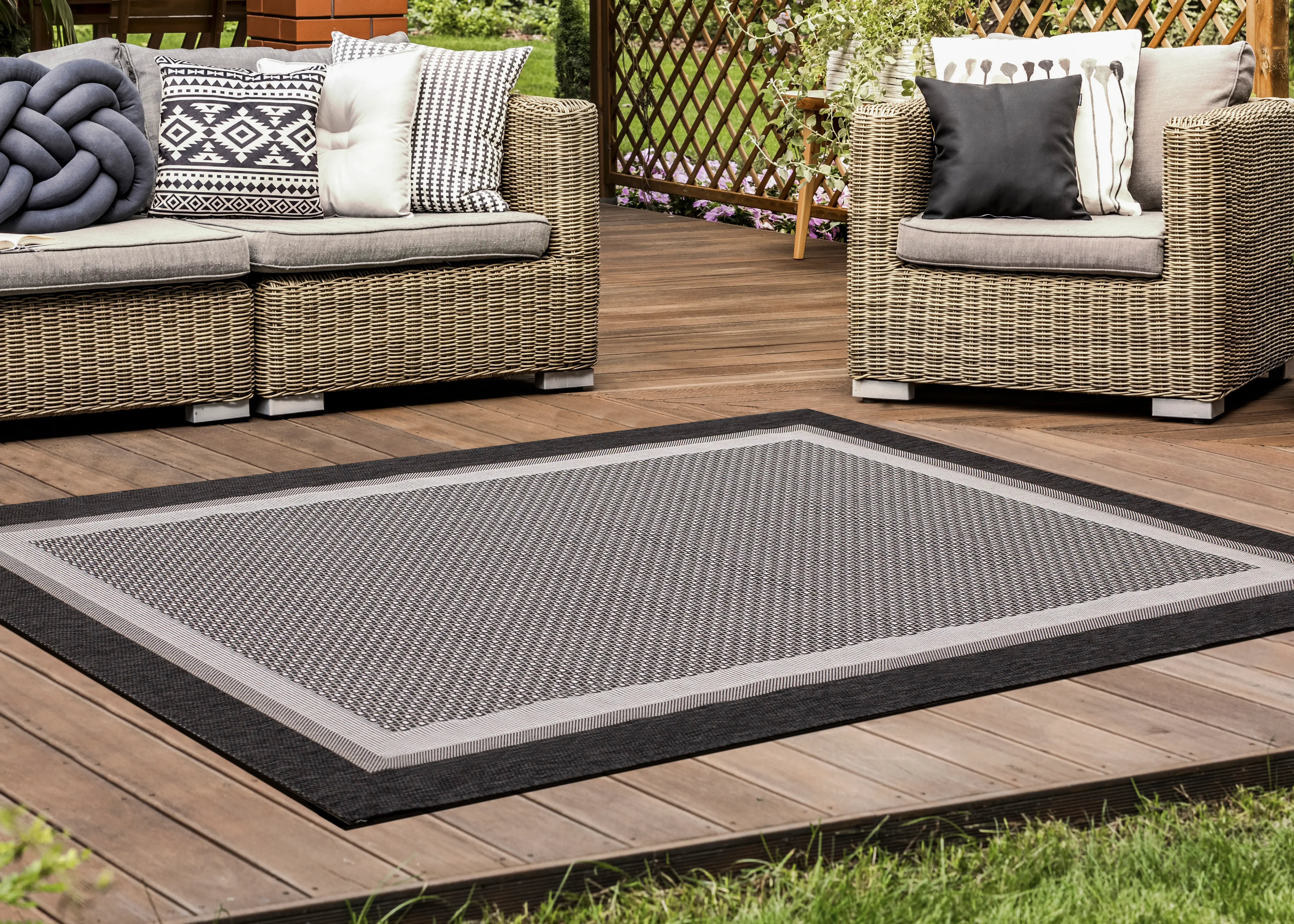 19199/80 200290 Jasper 6 x 9 Gray Flatweave Outdoor Rug-3