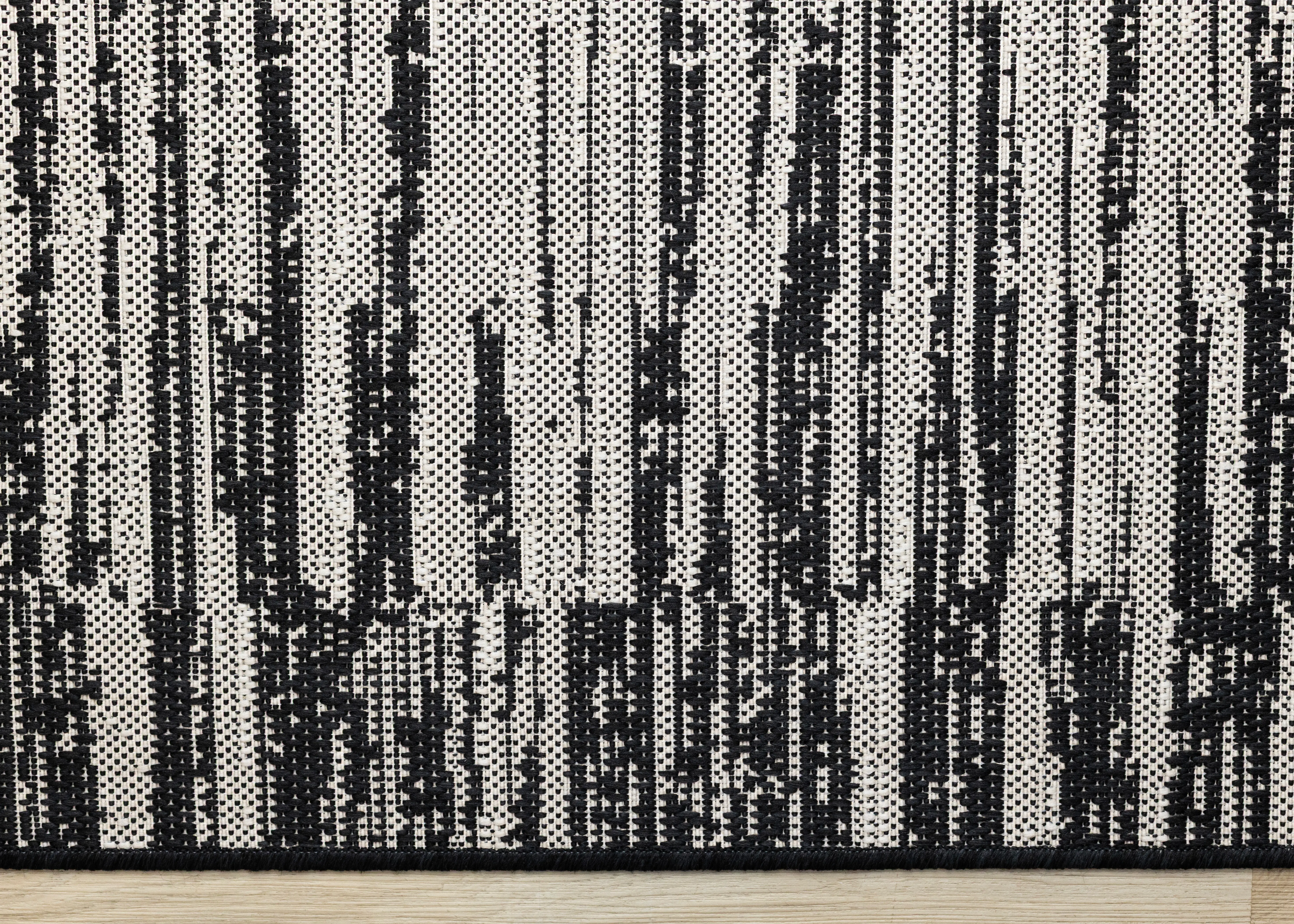 Jasper 6 x 9 Black and Gray Distressed Outdoor Area Rug-5