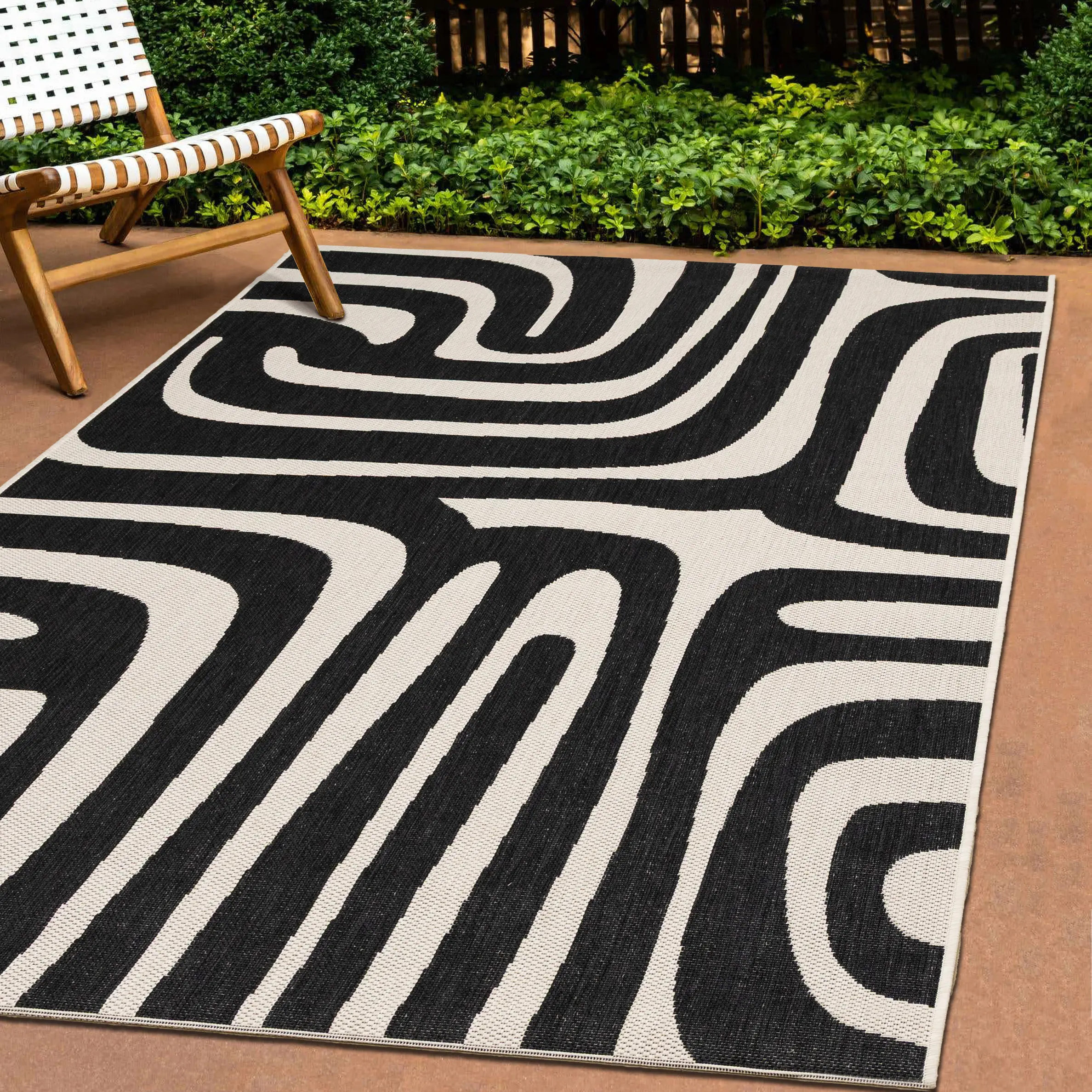 Jasper 8 x 10 Black and White Abstract Lines Outdoor Rug-6